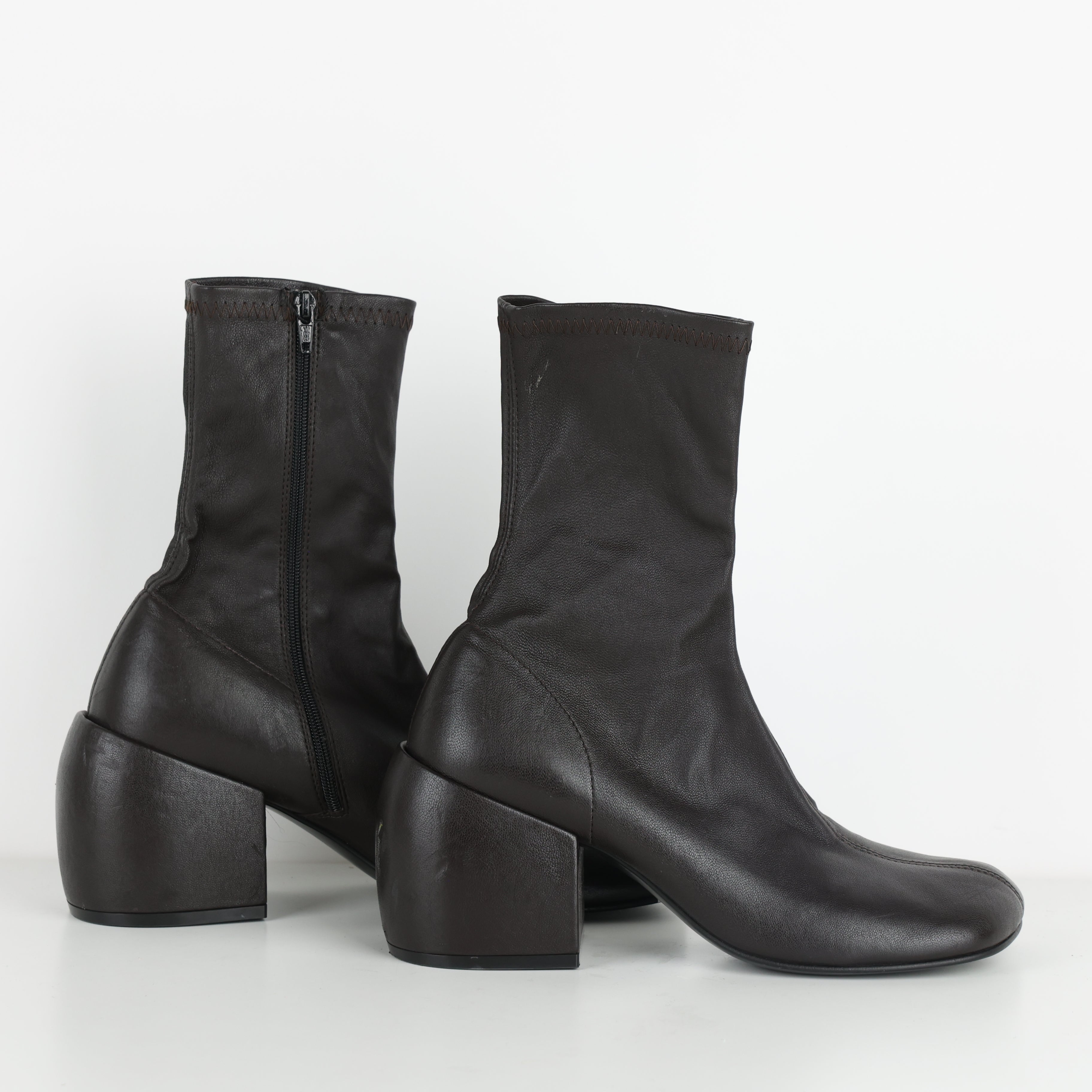 Boots , Shoe Size 38