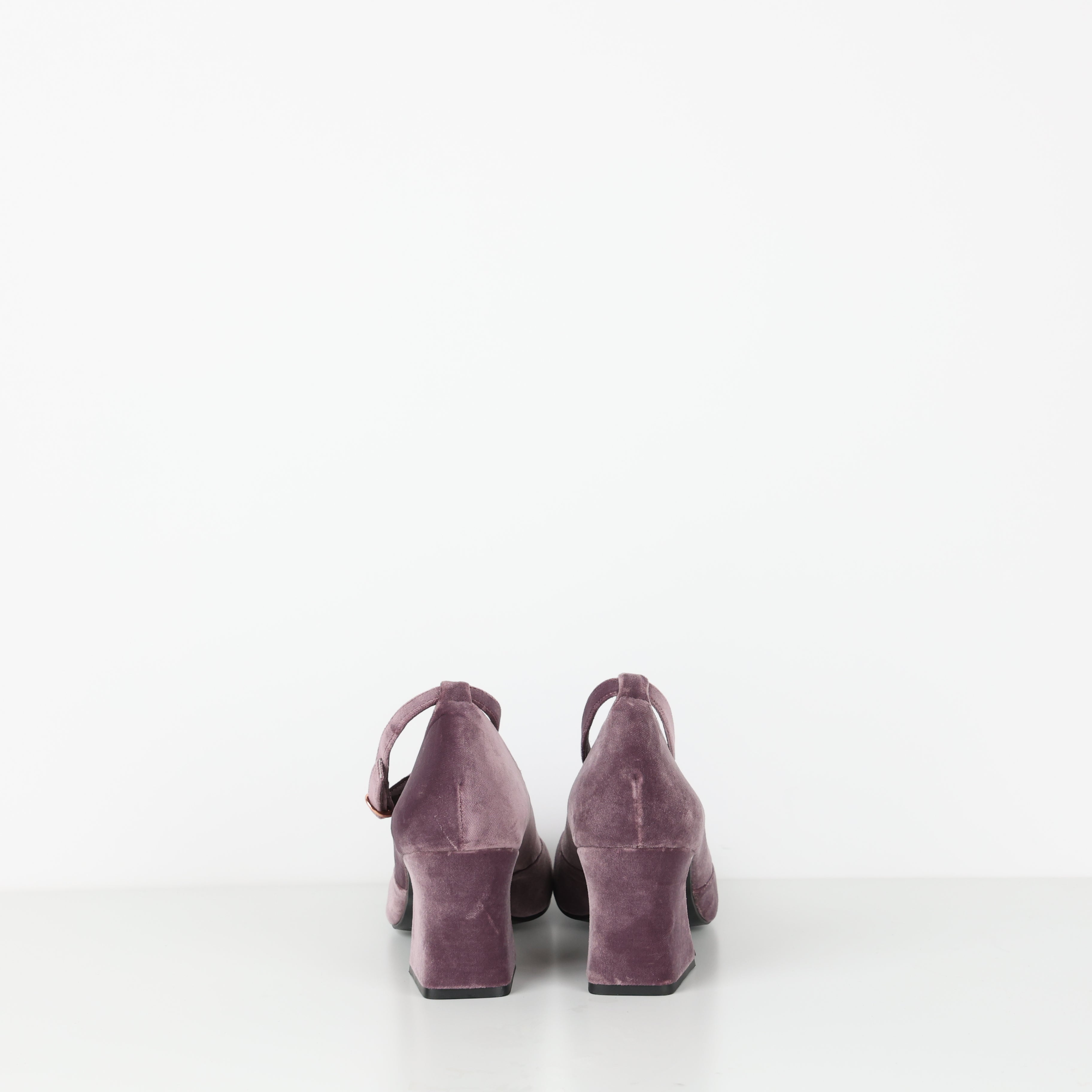 Heels , Shoe Size 41