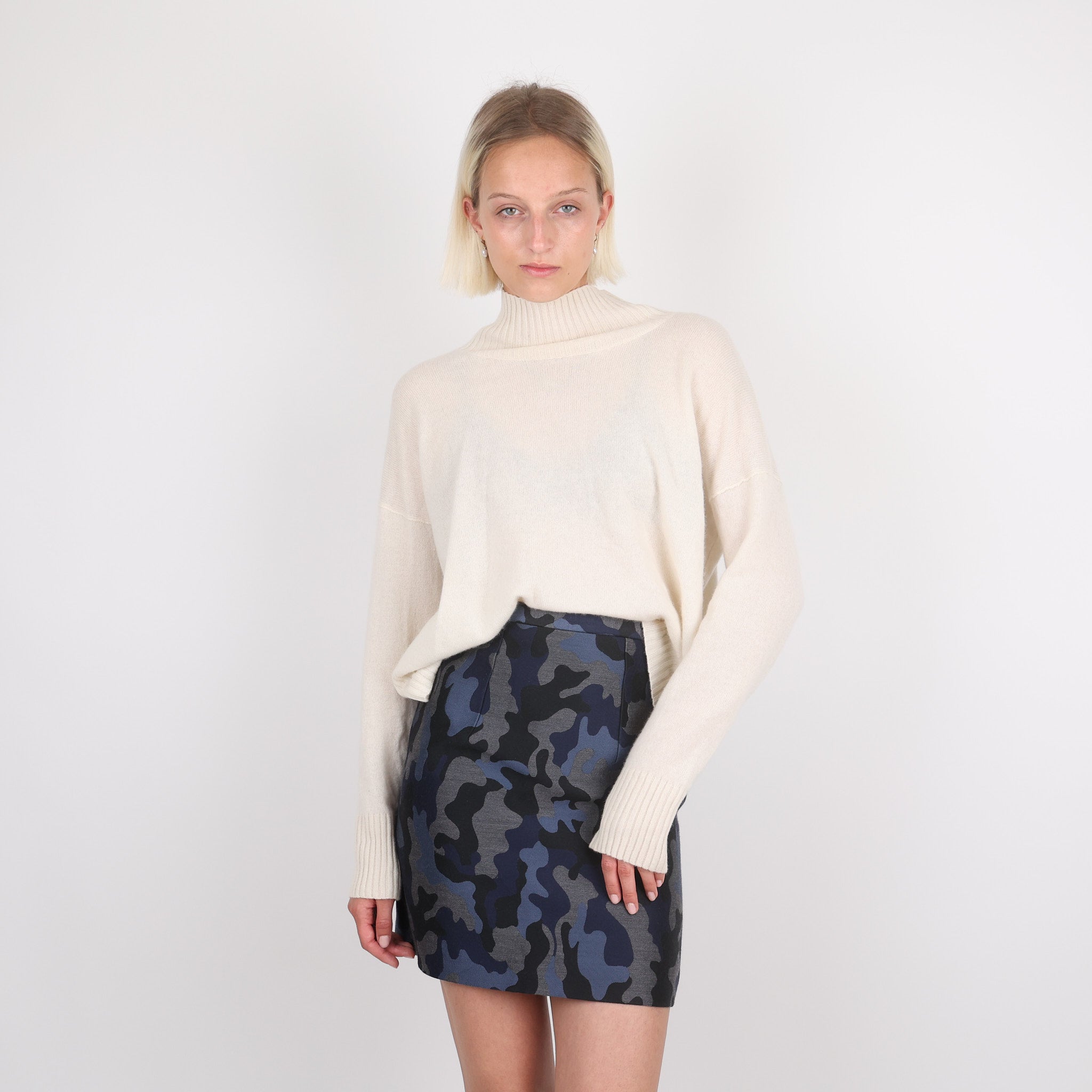 Skirt, UK Size 8