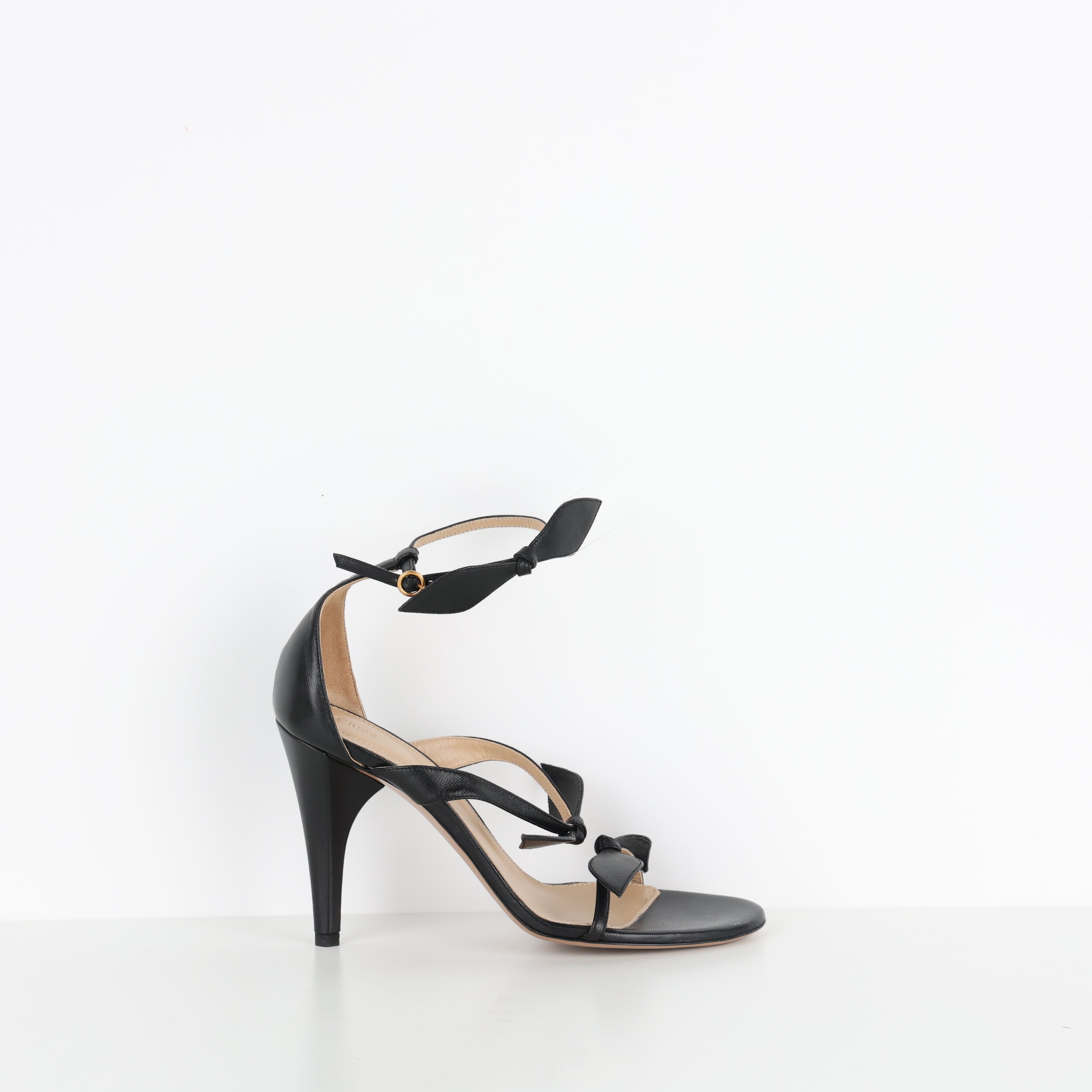 Heels , Shoe Size 38.5