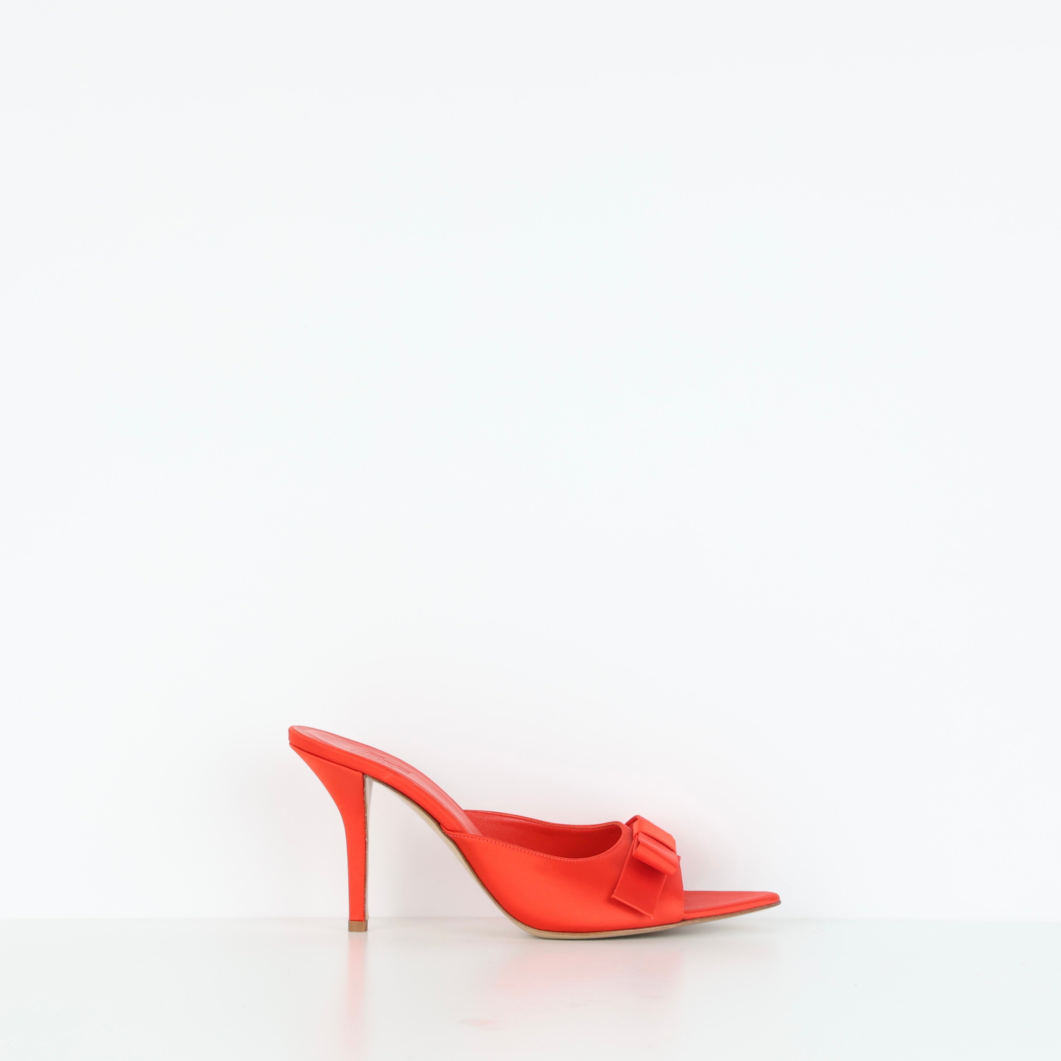 Heels , Shoe Size 39