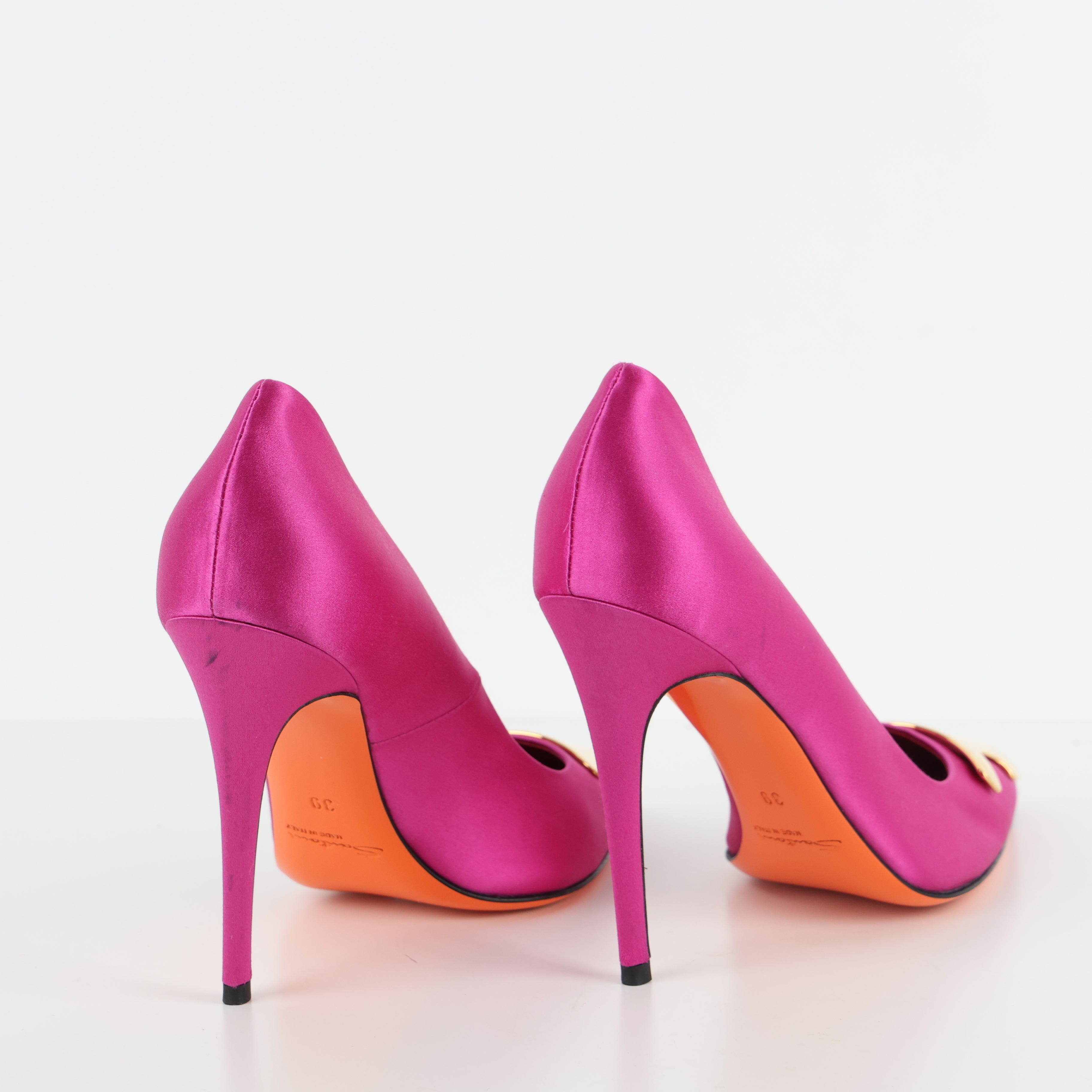 Heels , Shoe Size 39