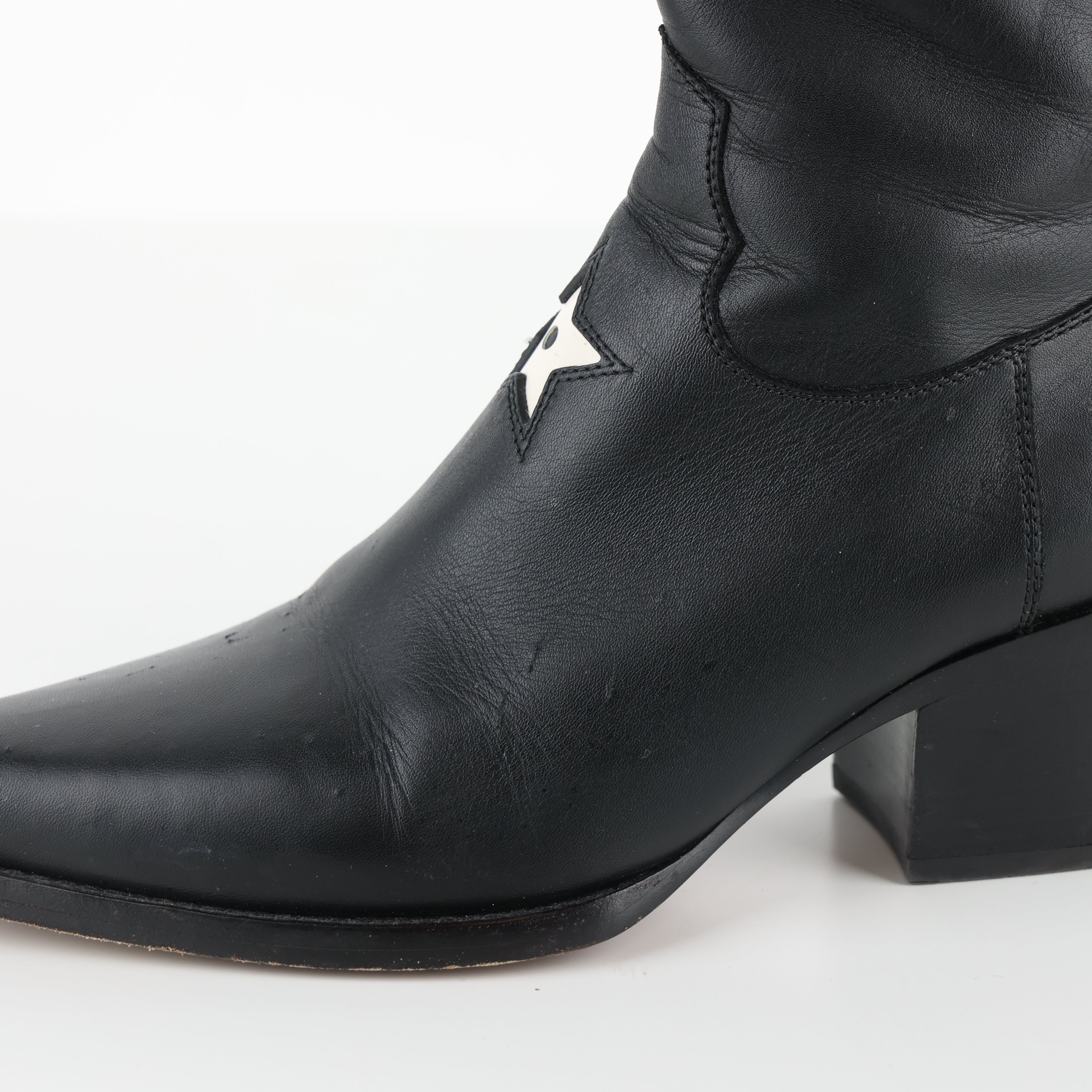 Boots , Shoe Size 38