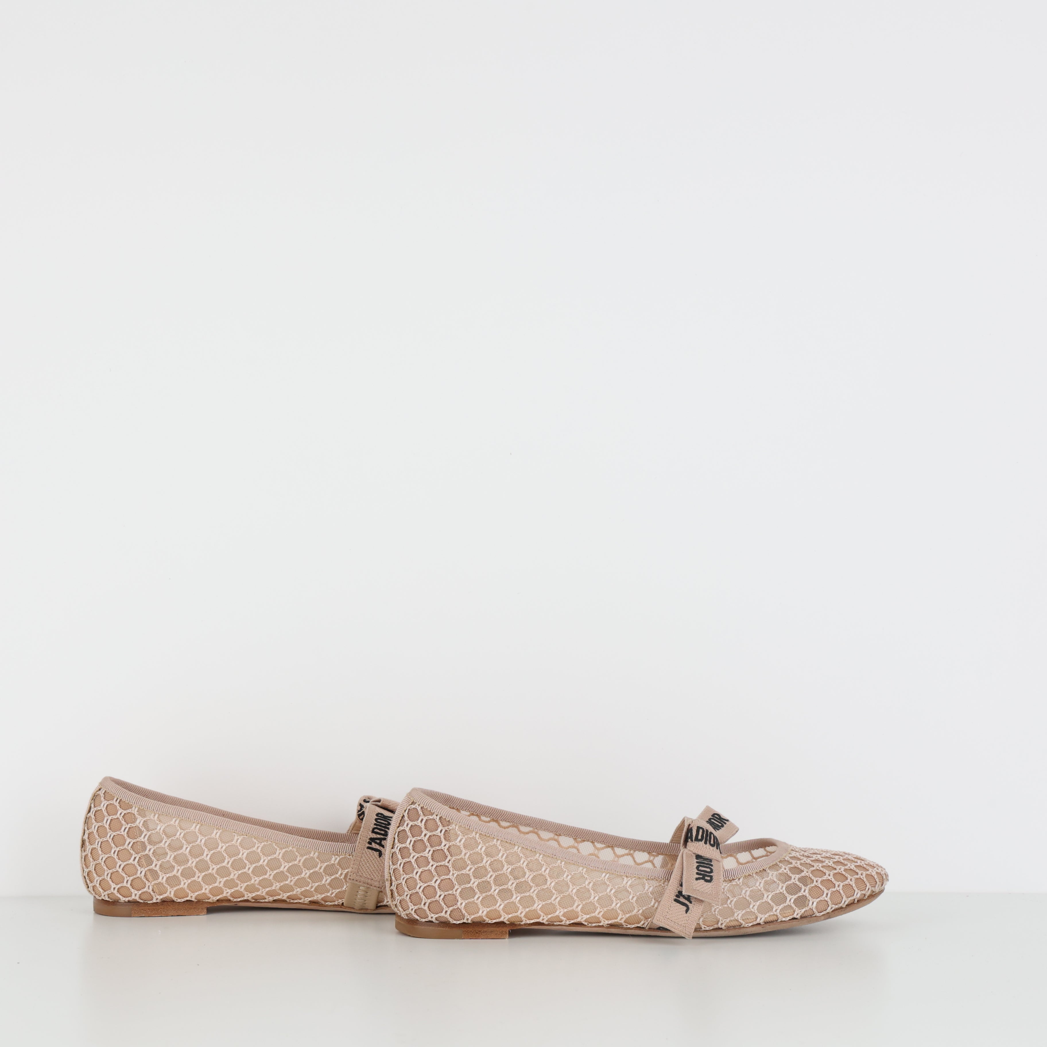 Flats , Shoe Size 37