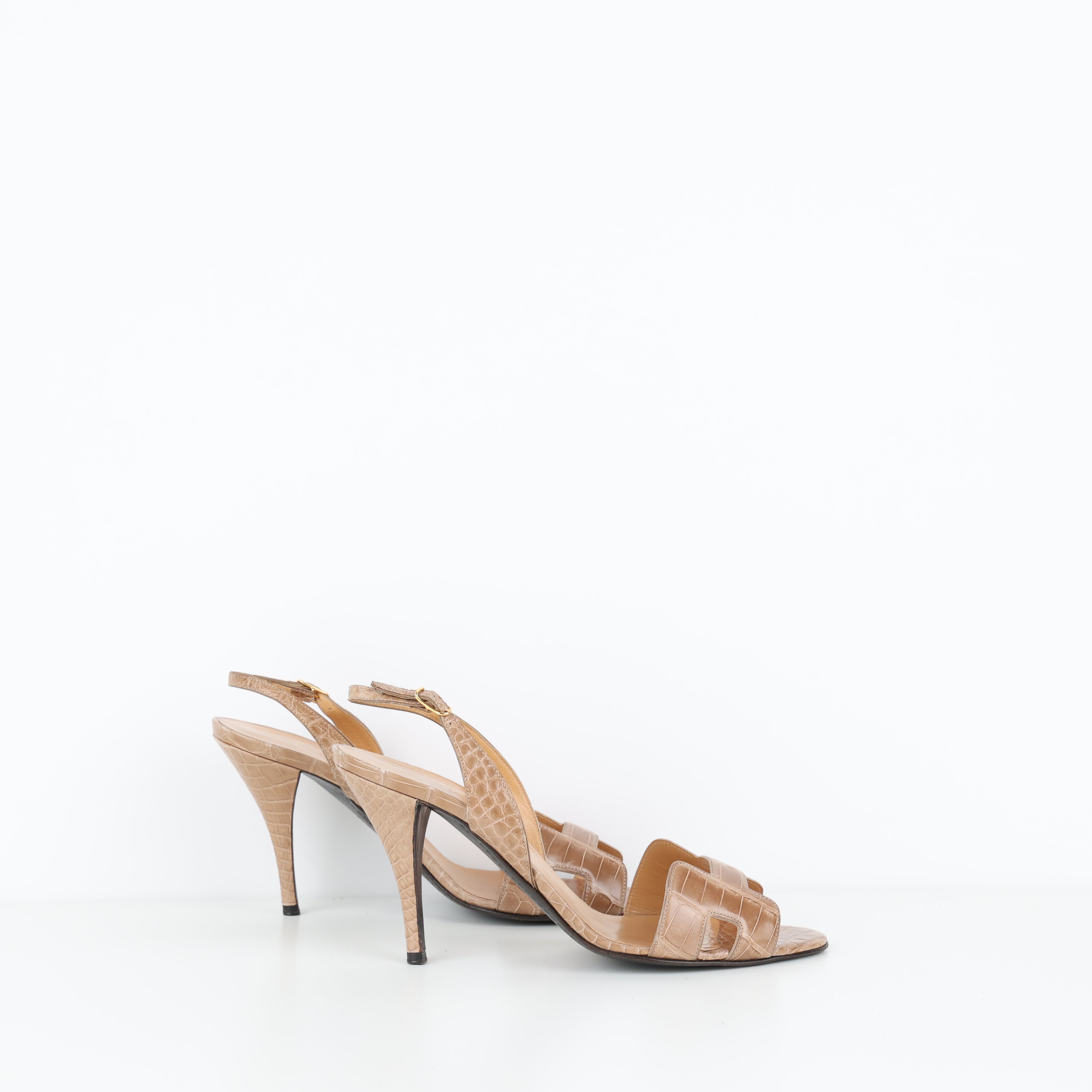 Heels , Shoe Size 40.5