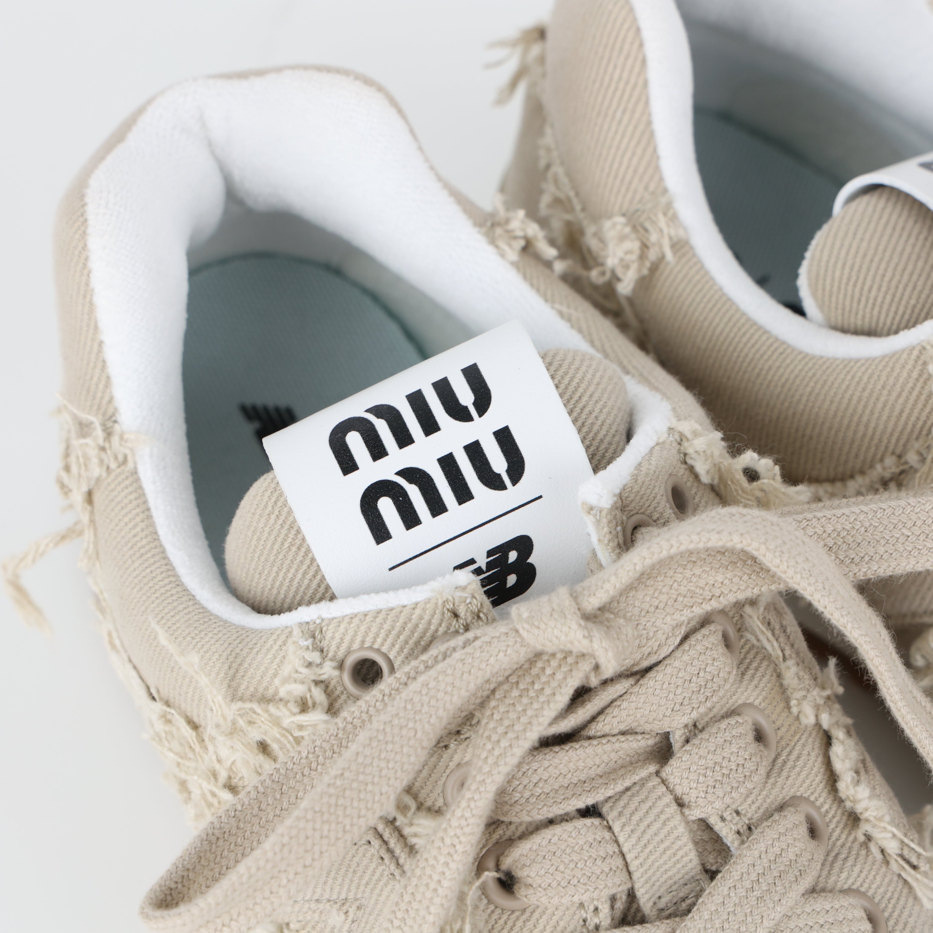 Trainers , Shoe Size 40