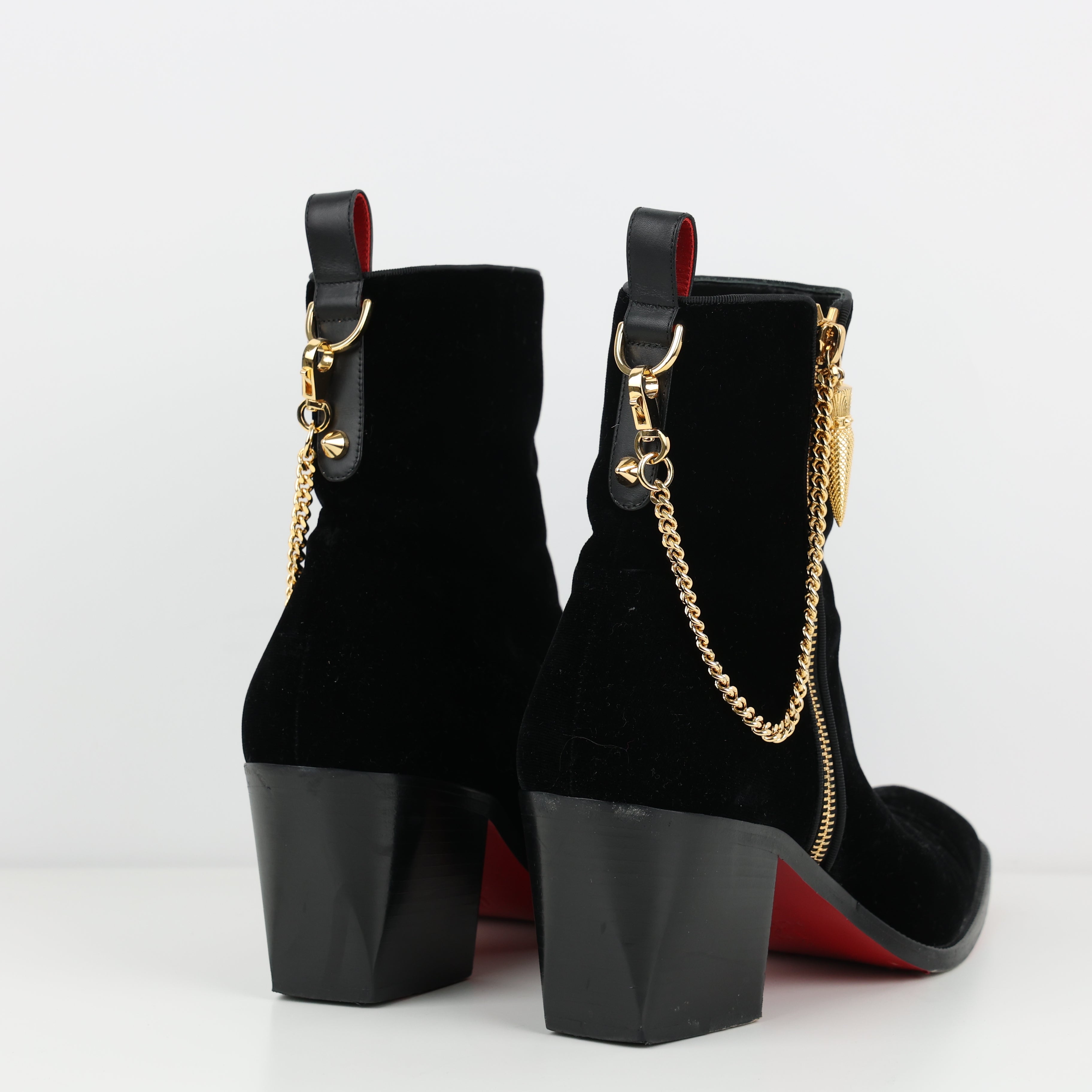 Boots , Shoe Size 39