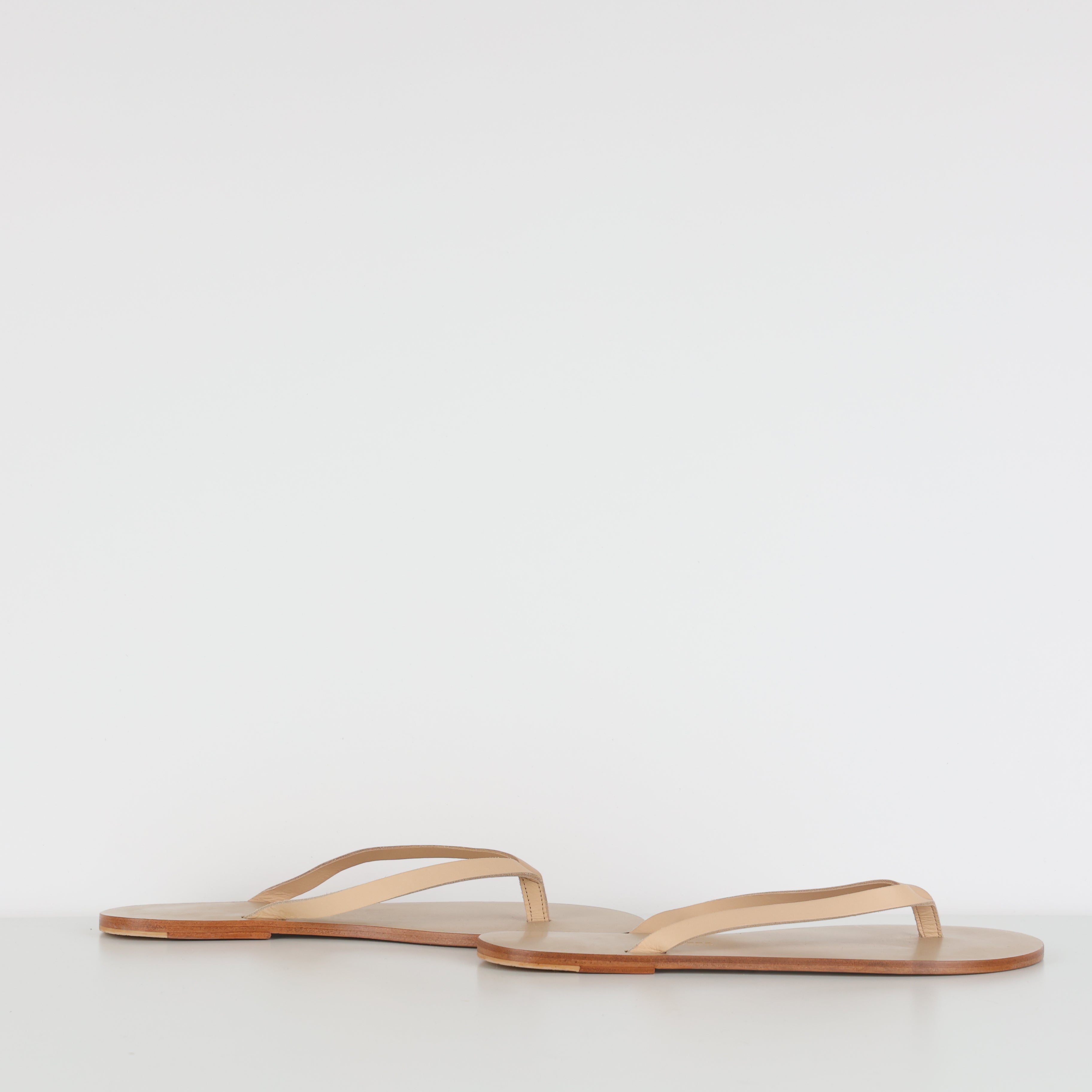 Flats, (UK Size 8) EUR 42