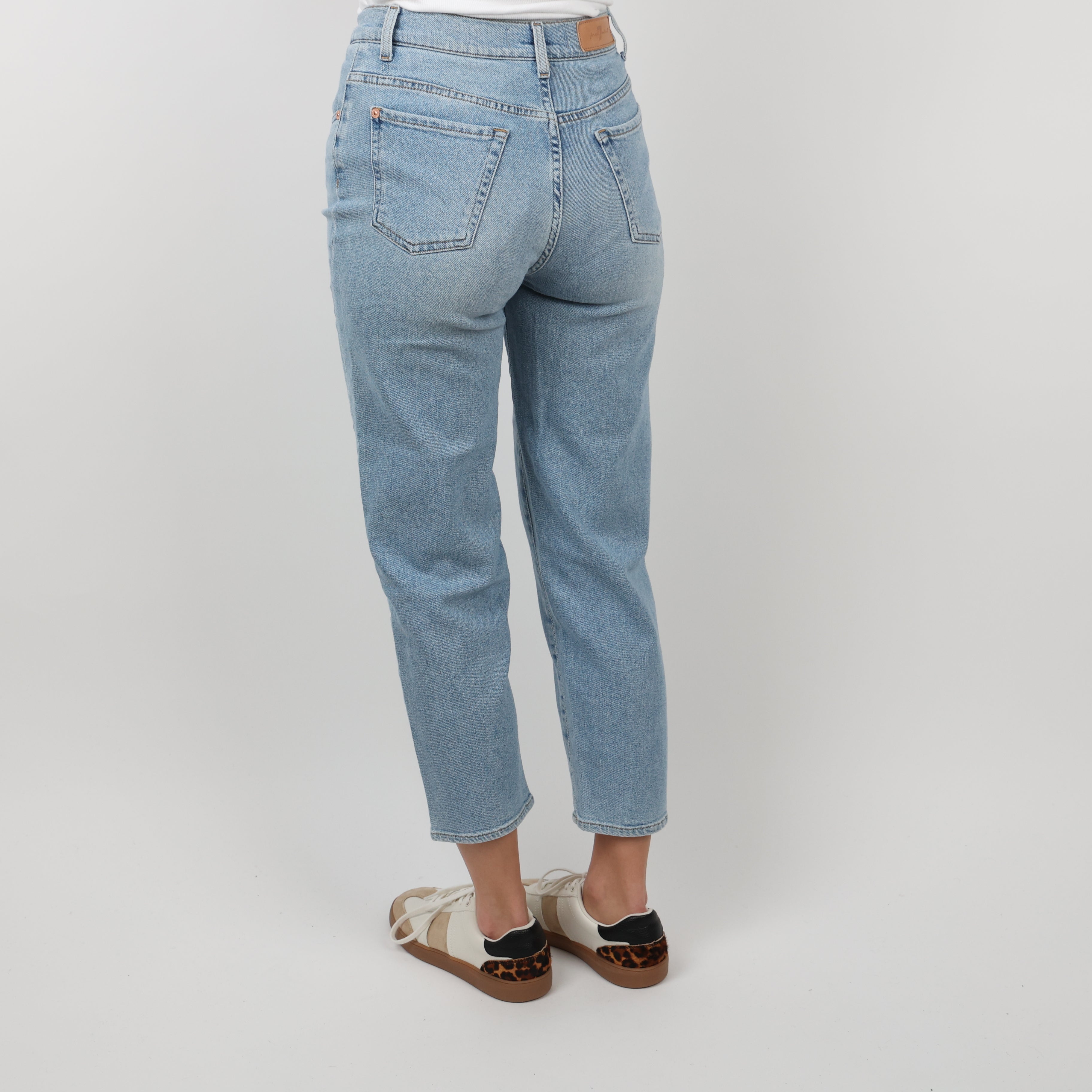 Jeans, Waist 26