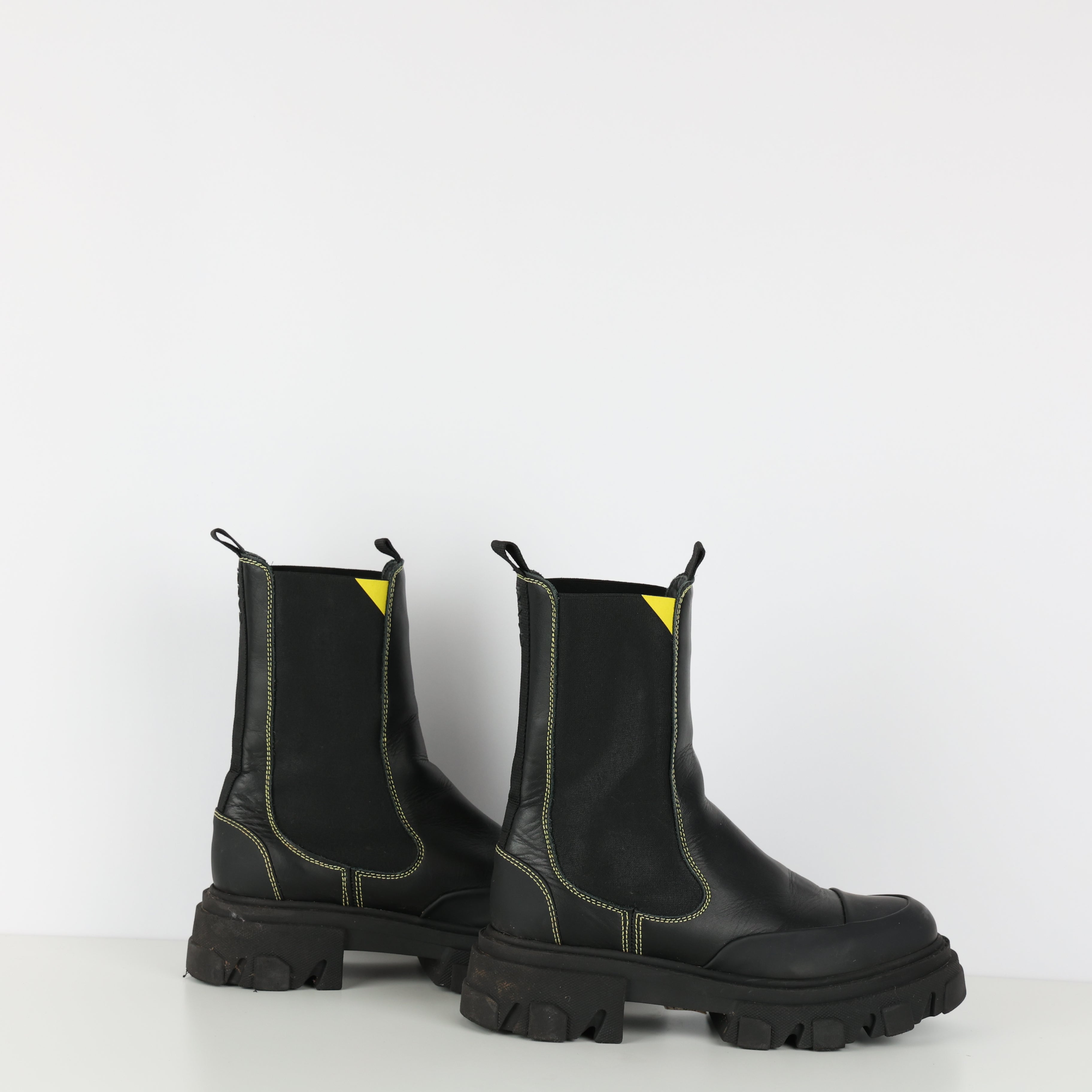 Boots , Shoe Size 40