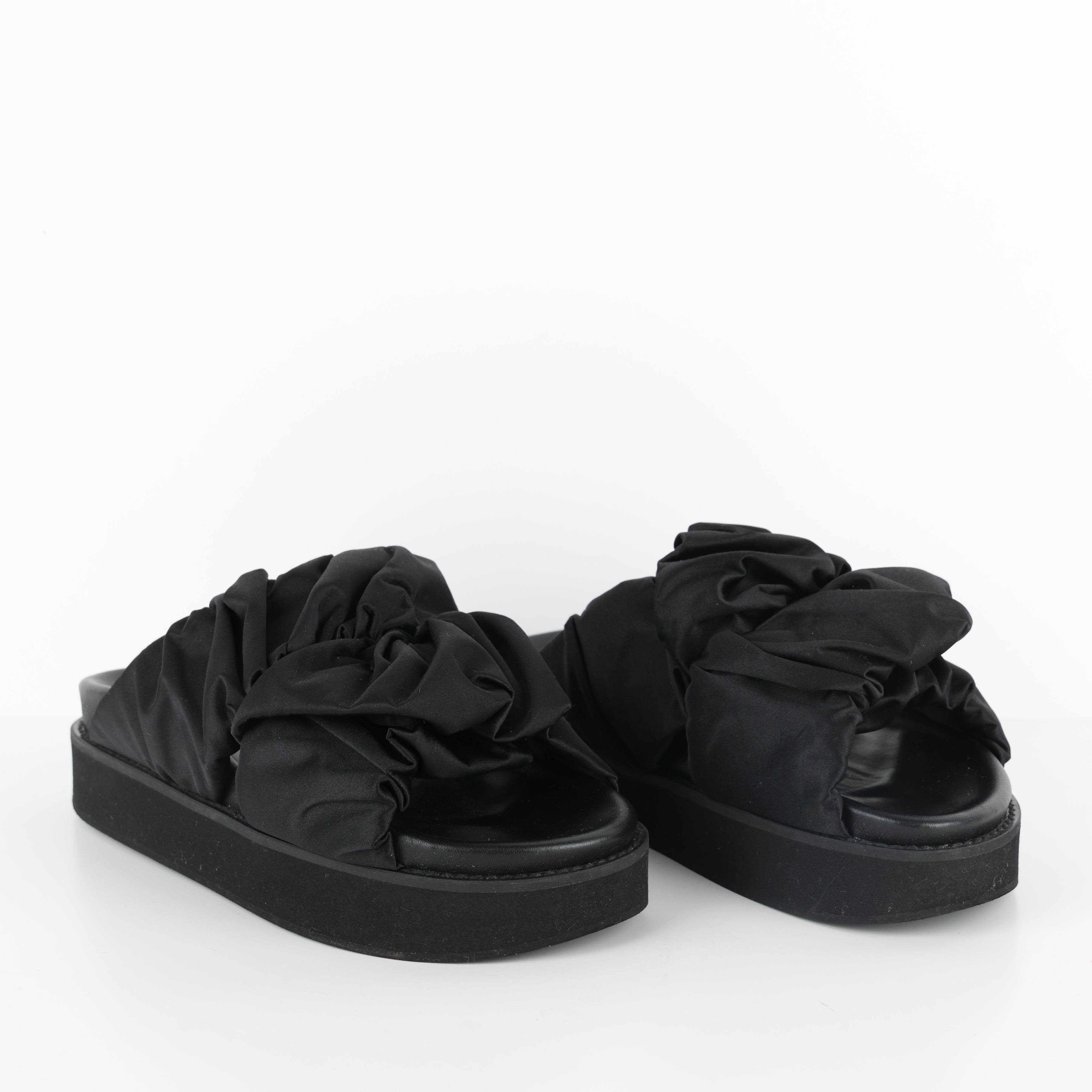 Flats , Shoe Size 38