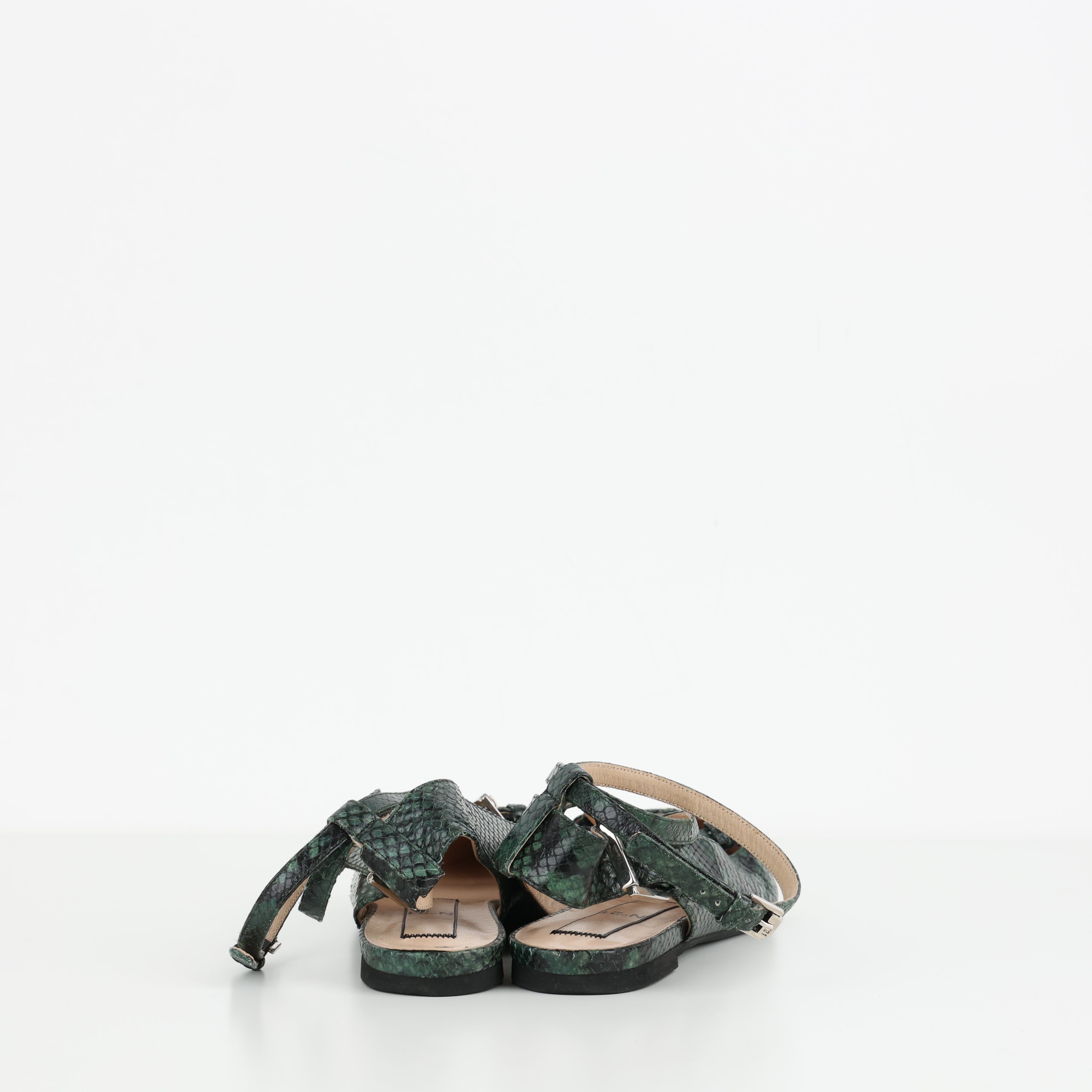 Flats , Shoe Size 38.5