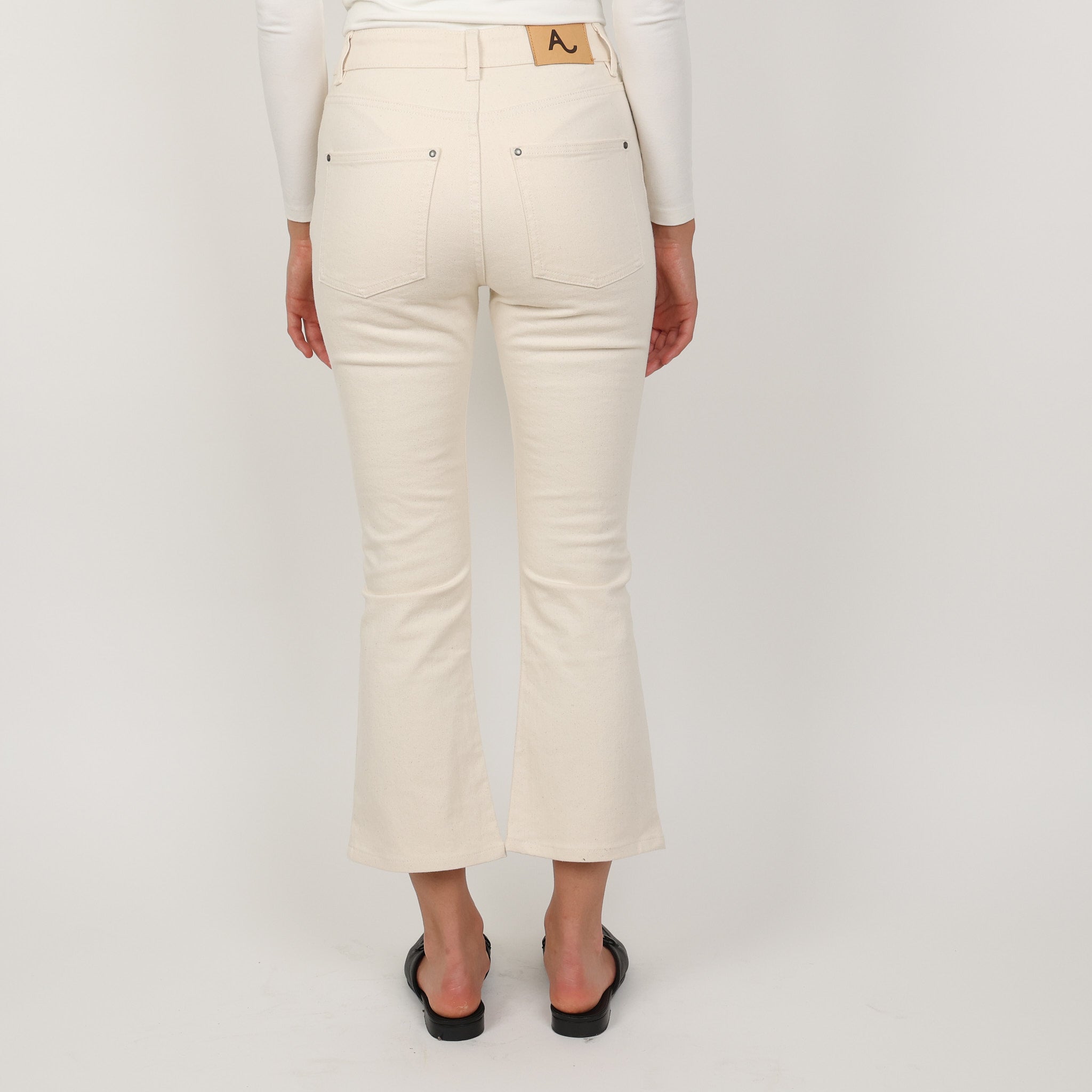 Jeans, Waist 25