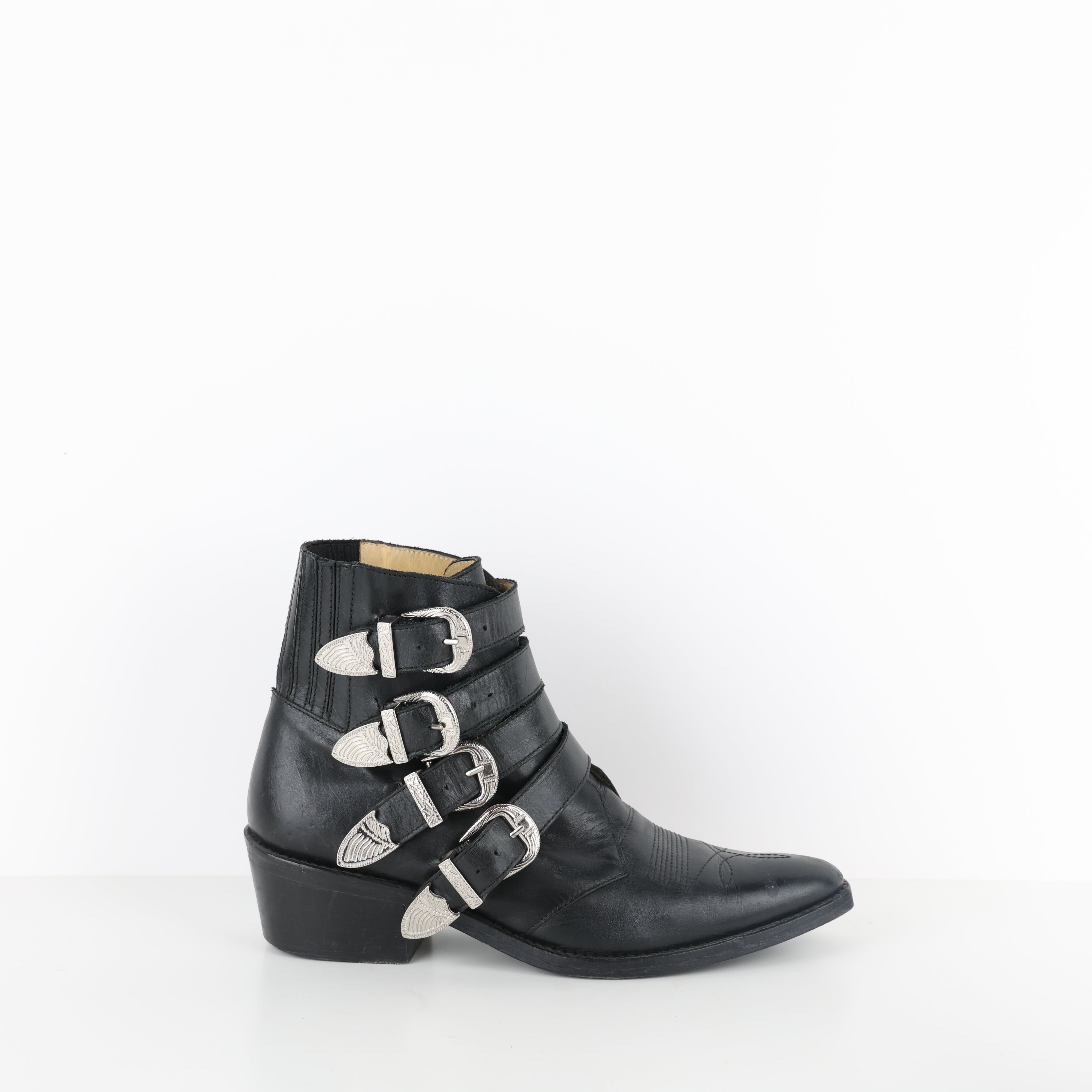 Boots , Shoe Size 39