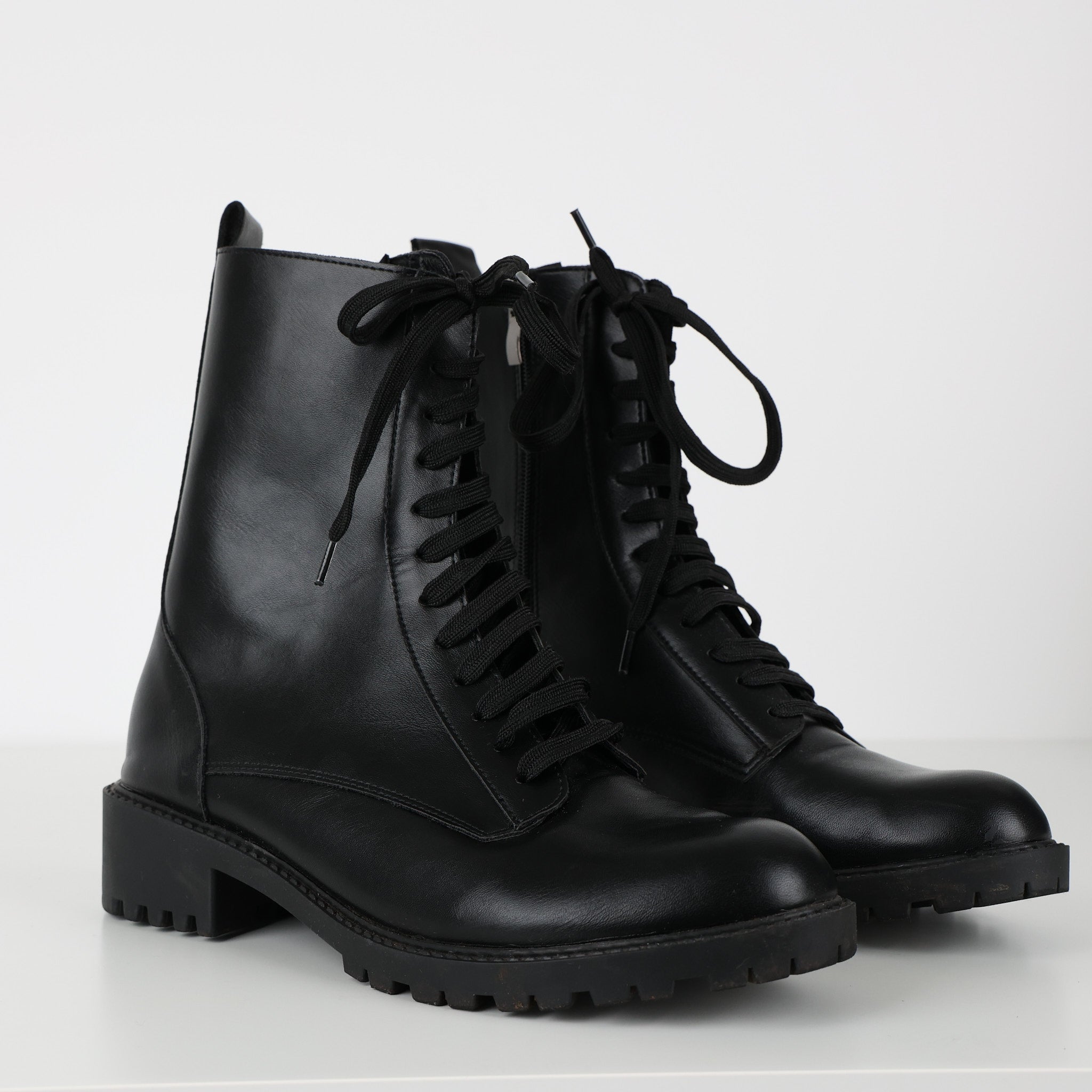 , Shoe Size 40