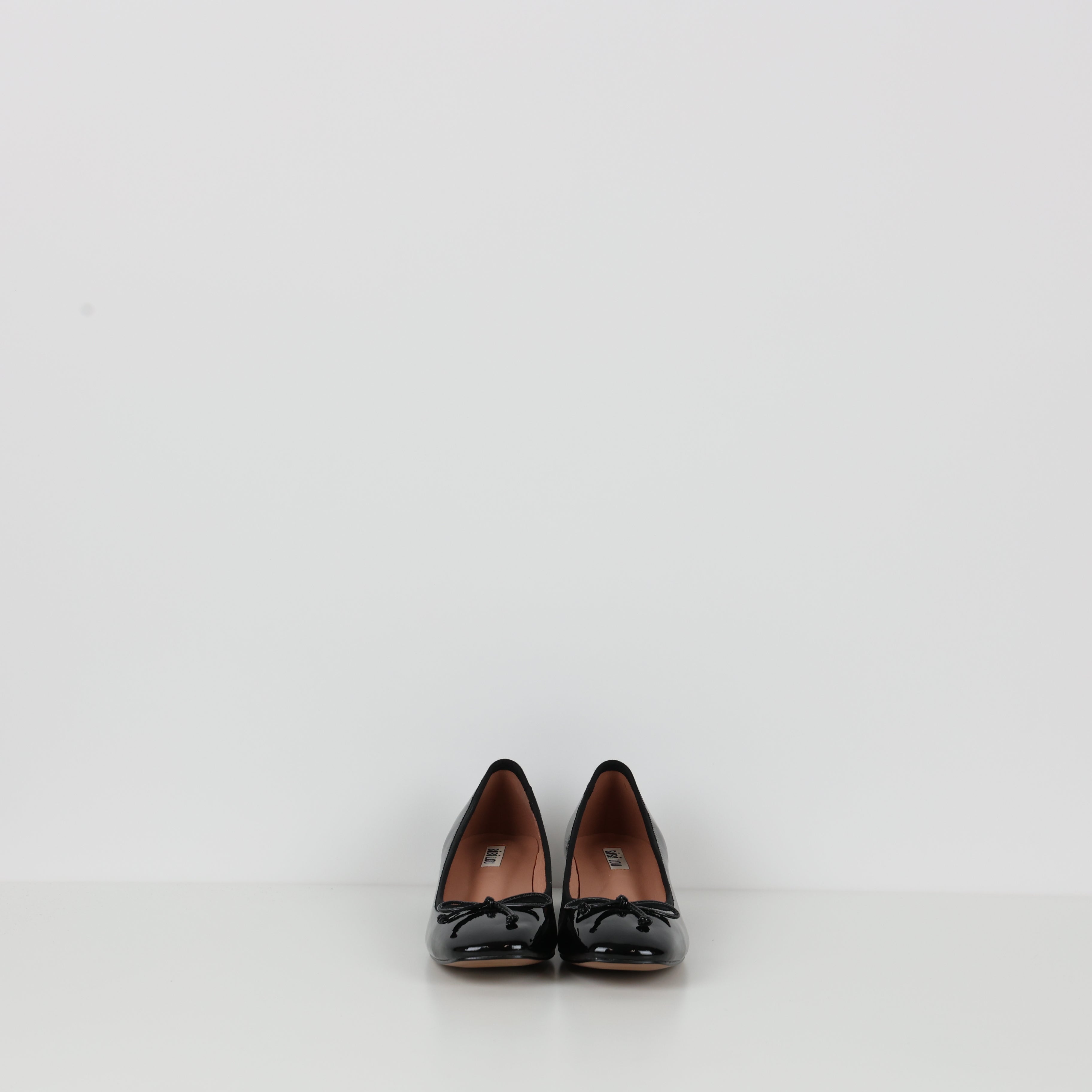 Heels , Shoe Size 39