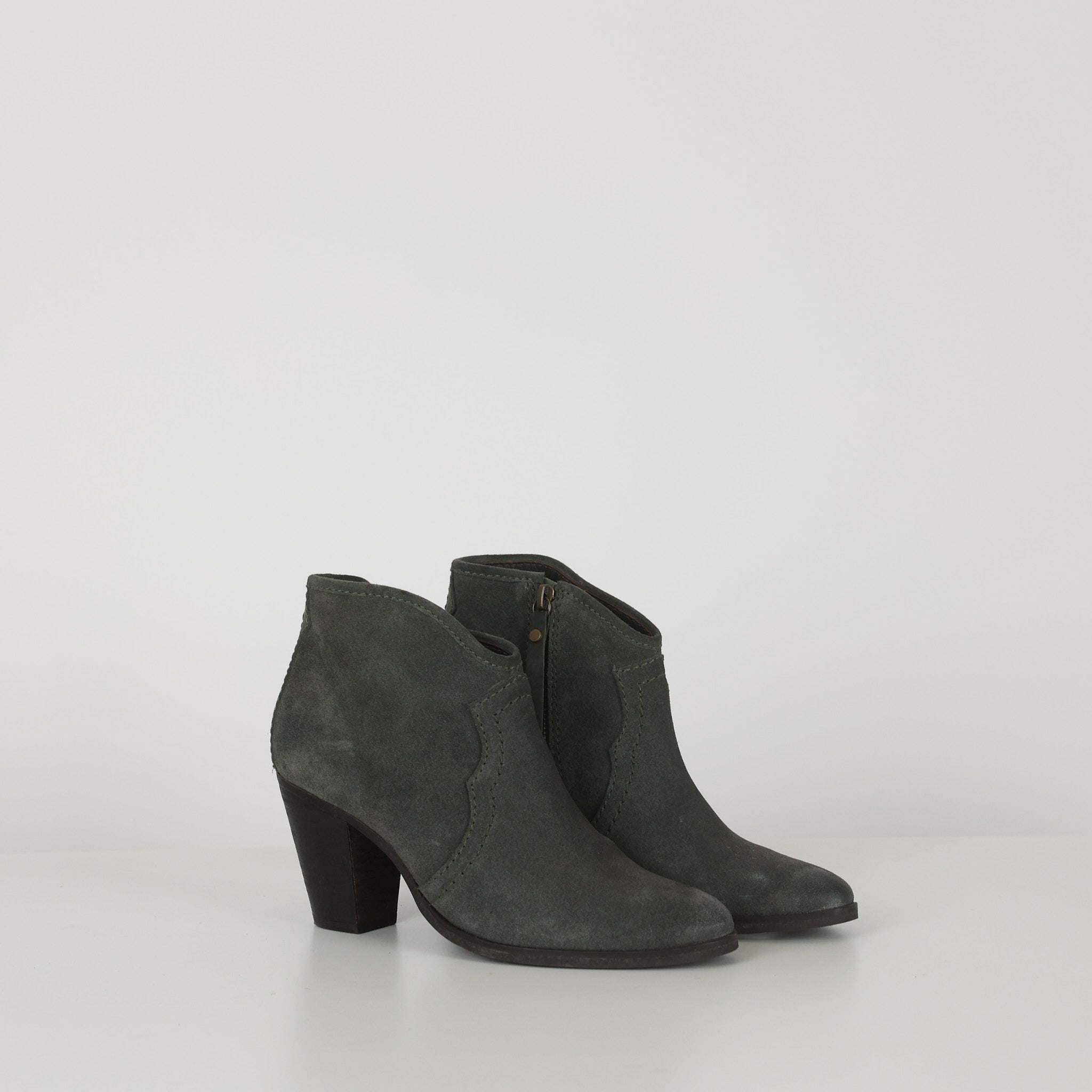 Shoes, Shoe Size 37