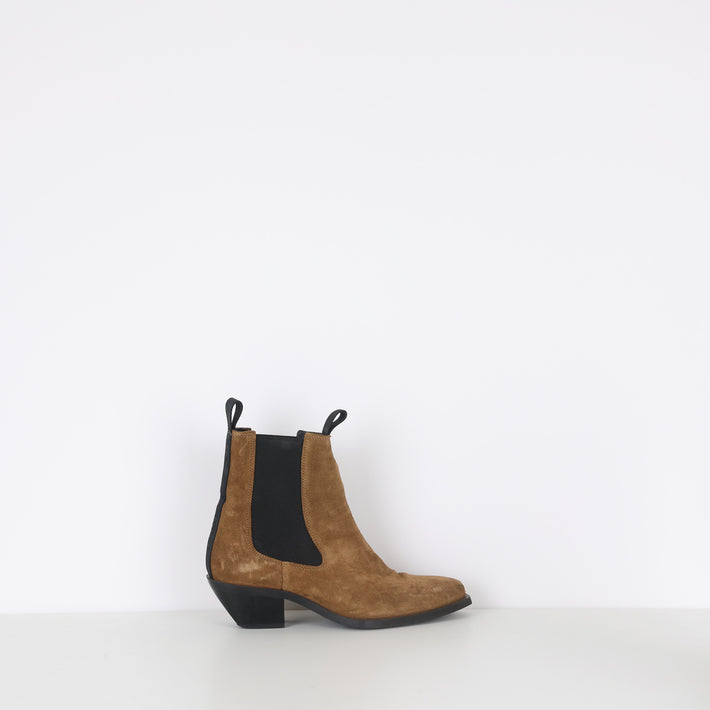 Boots , Shoe Size 40