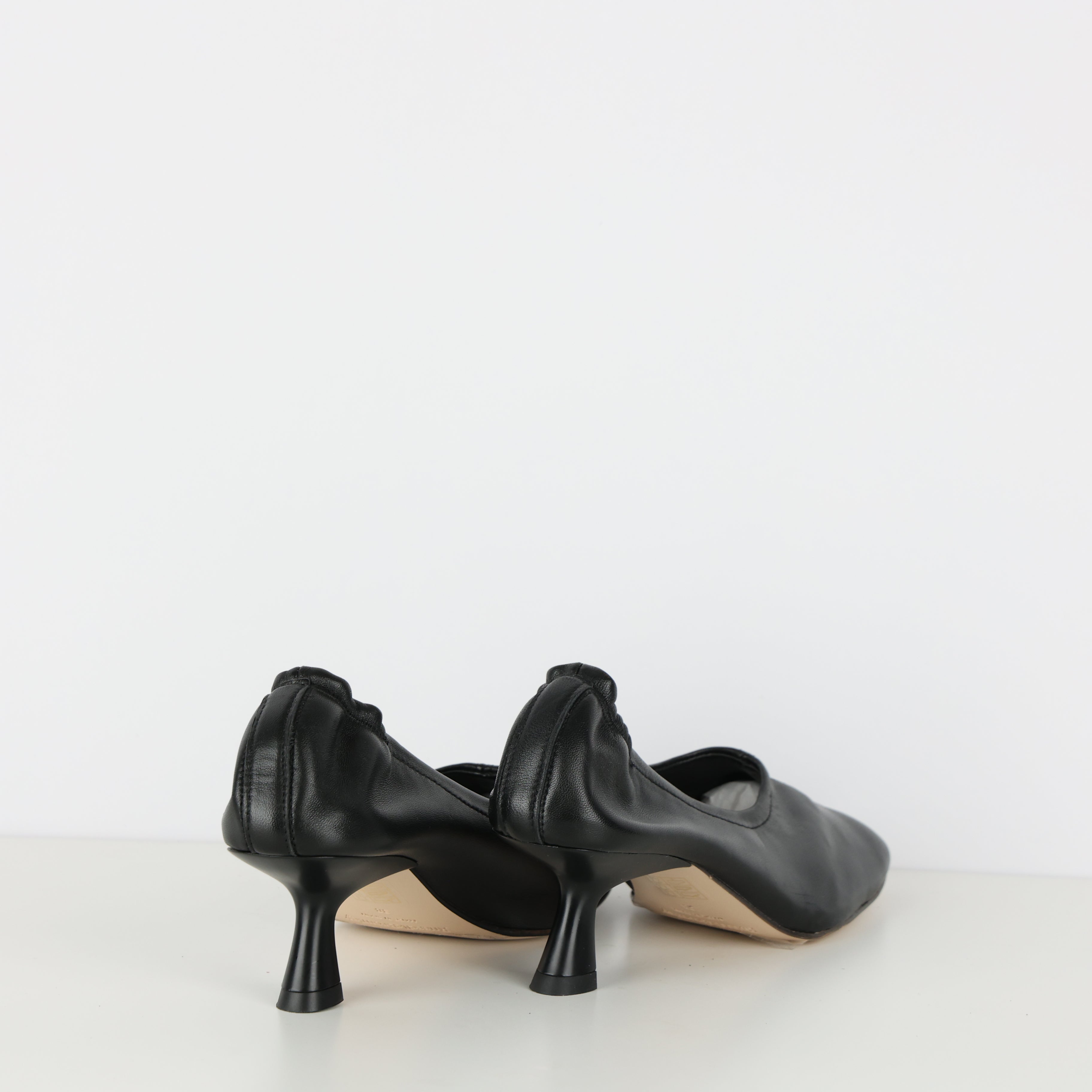 Heels , Shoe Size 38