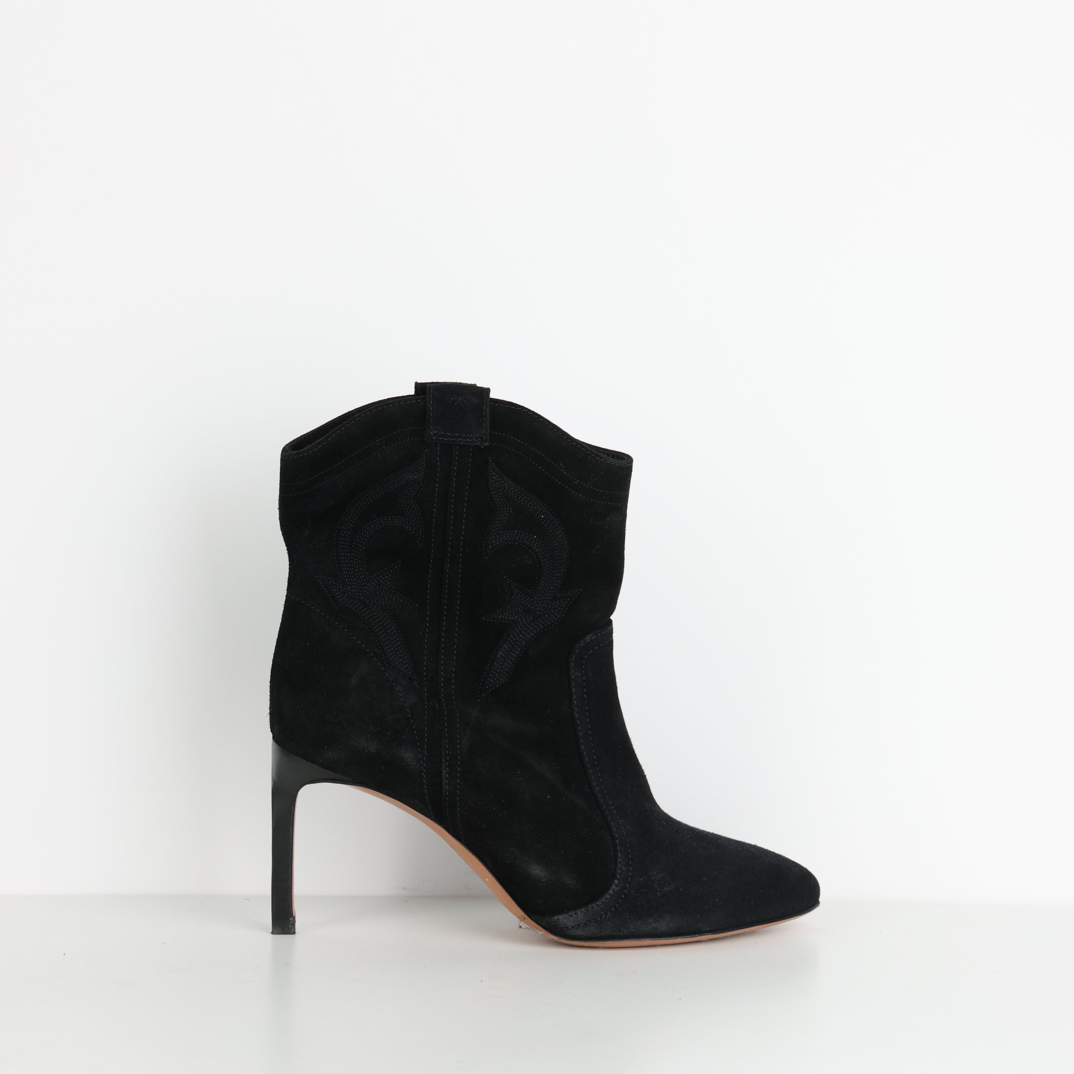 Boots , Shoe Size 37