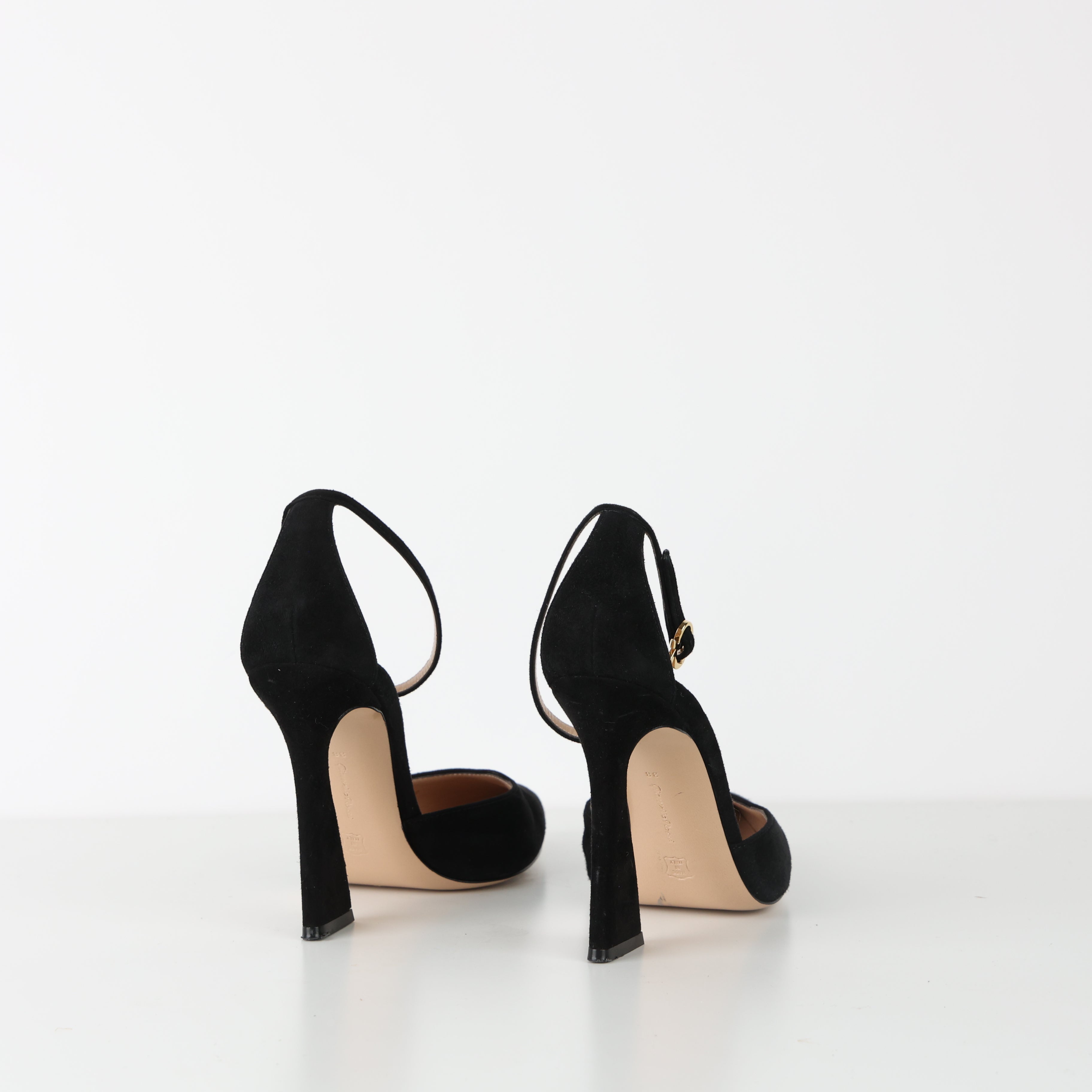 Heels , Shoe Size 38