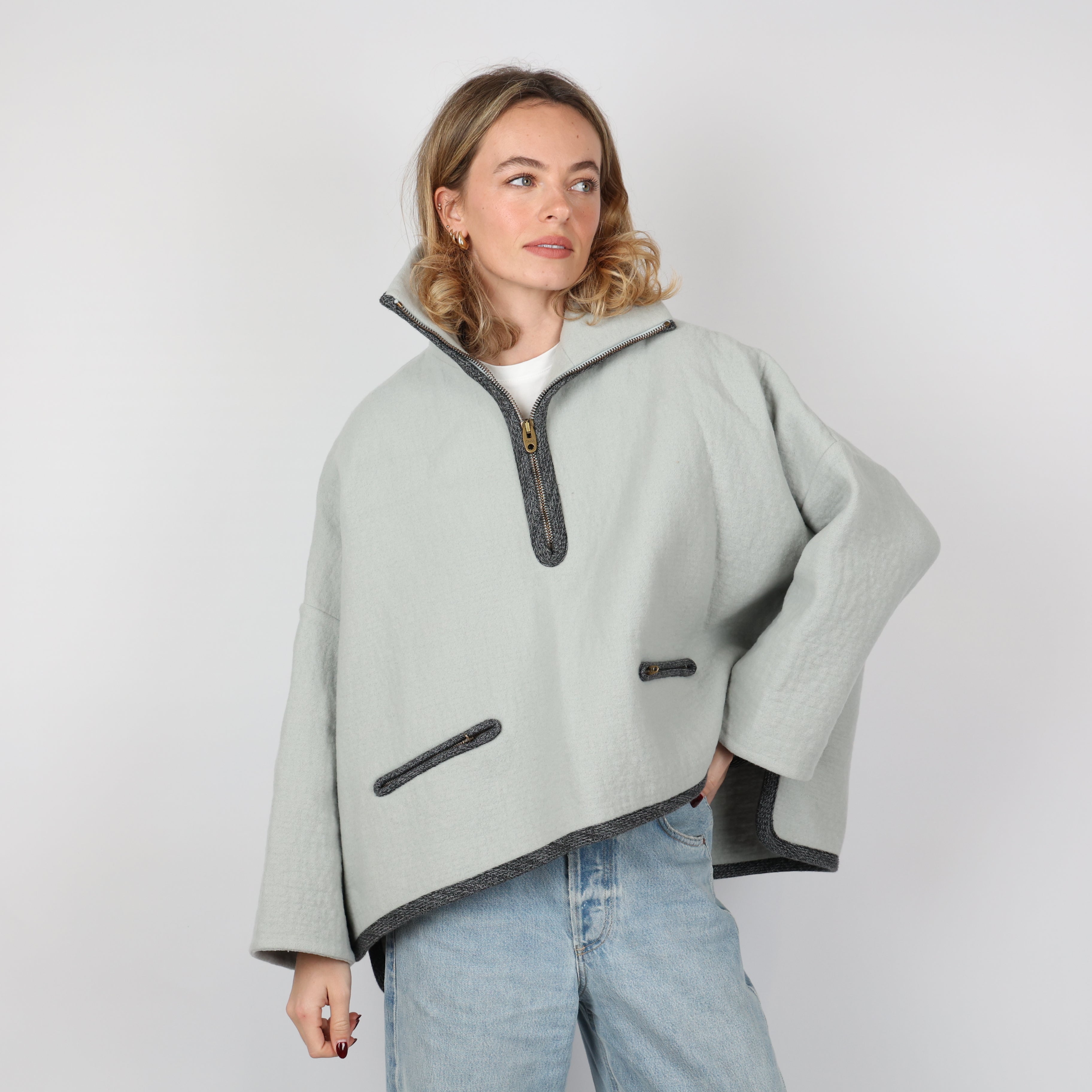 Sweatshirt, UK Size 8