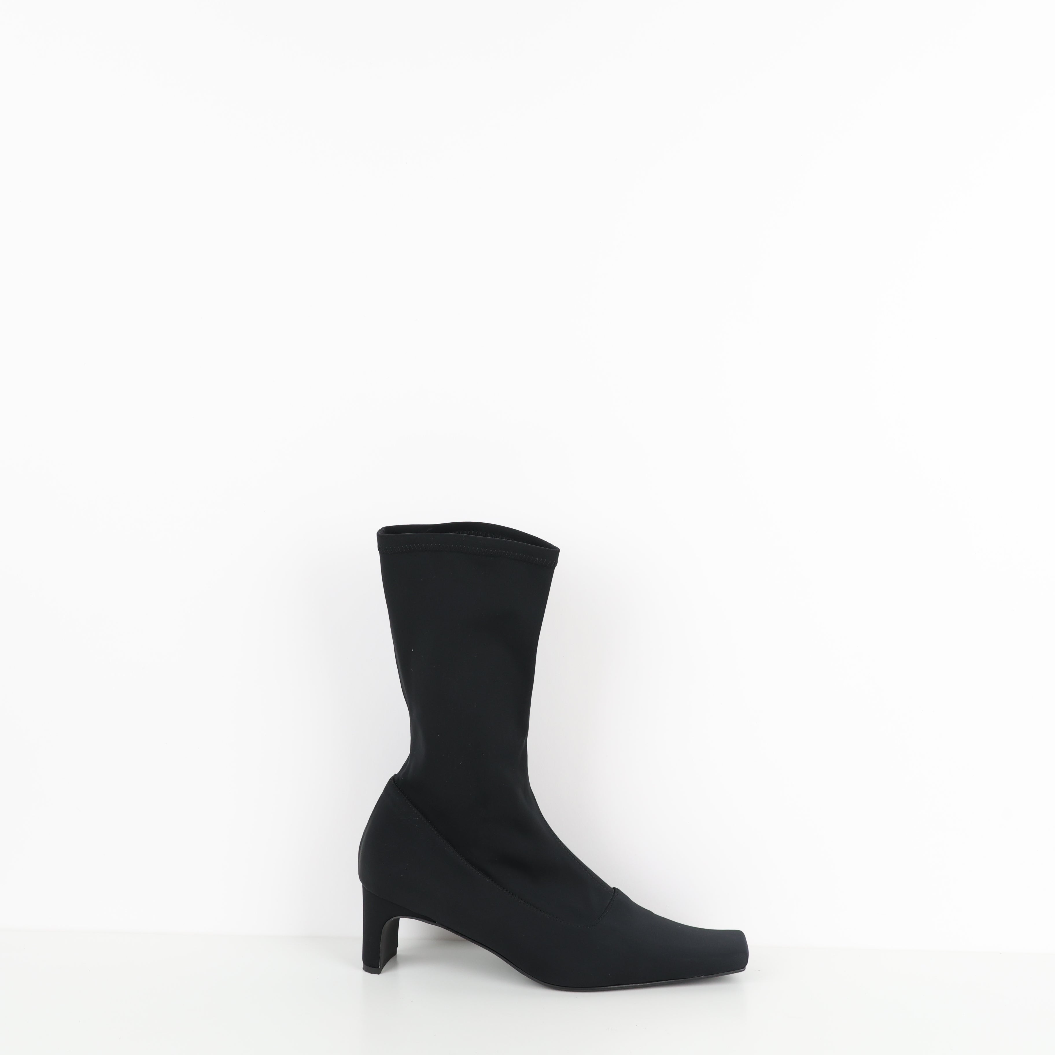 Boots , Shoe Size 39