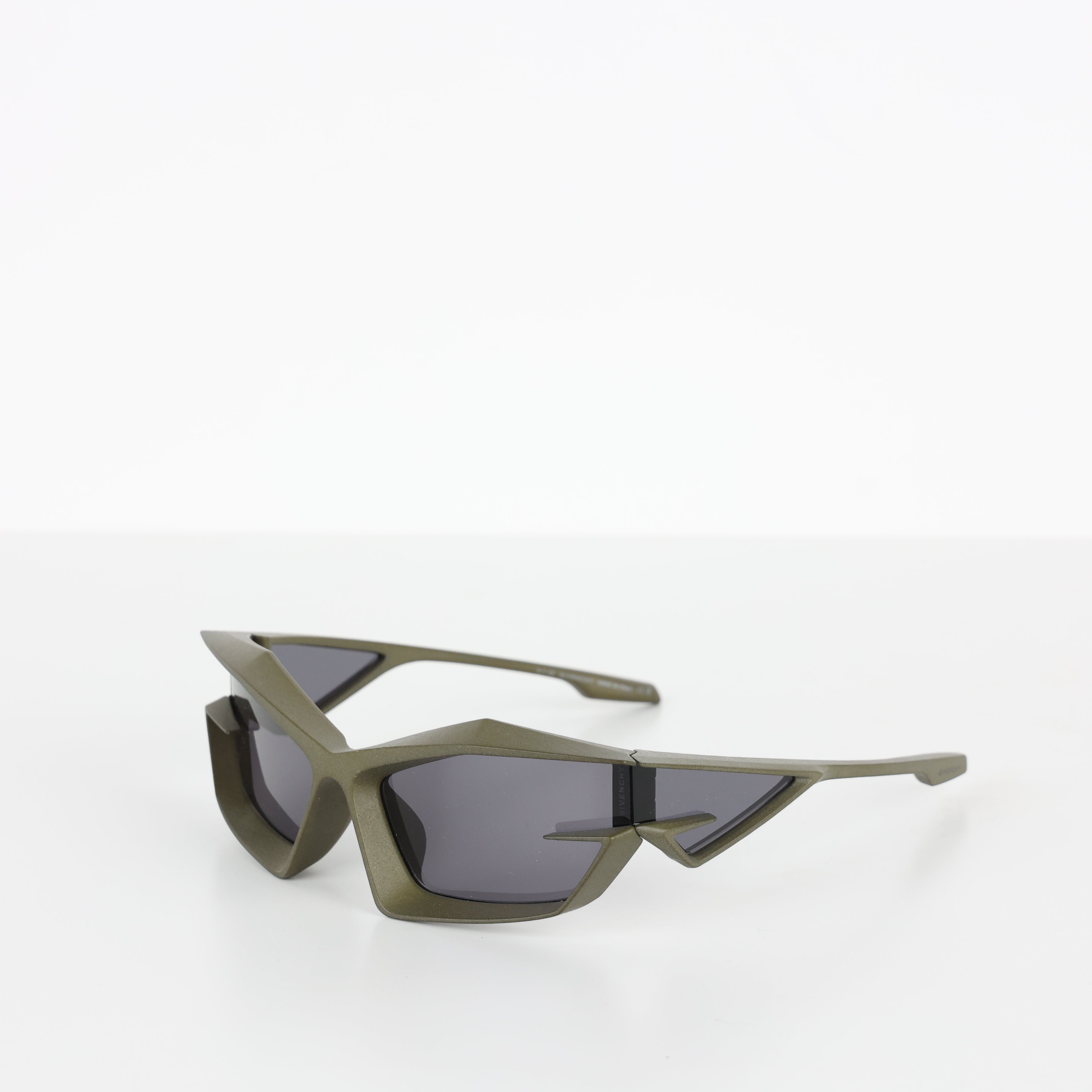 Sunglasses, UK Size One Size