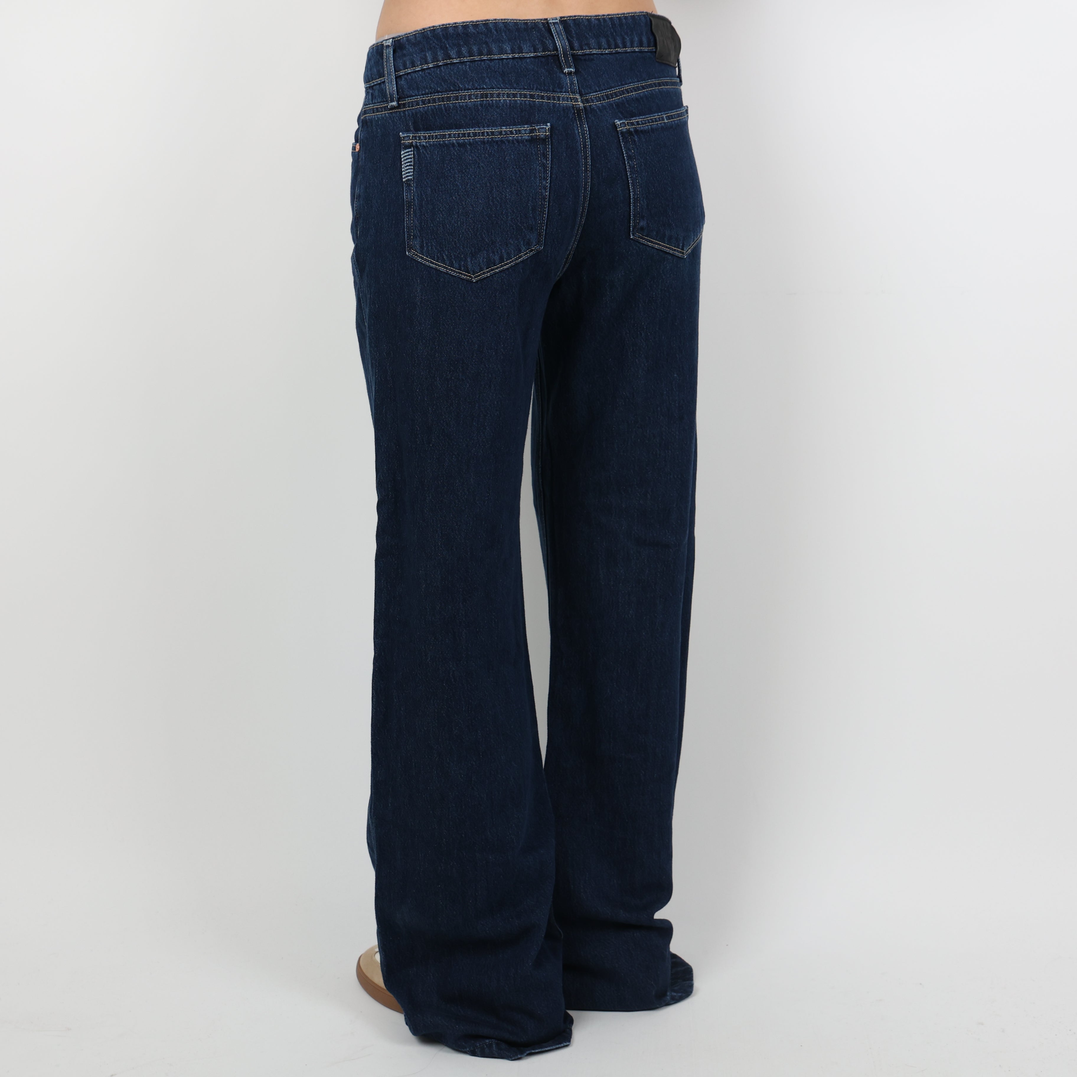 Jeans, Waist 28