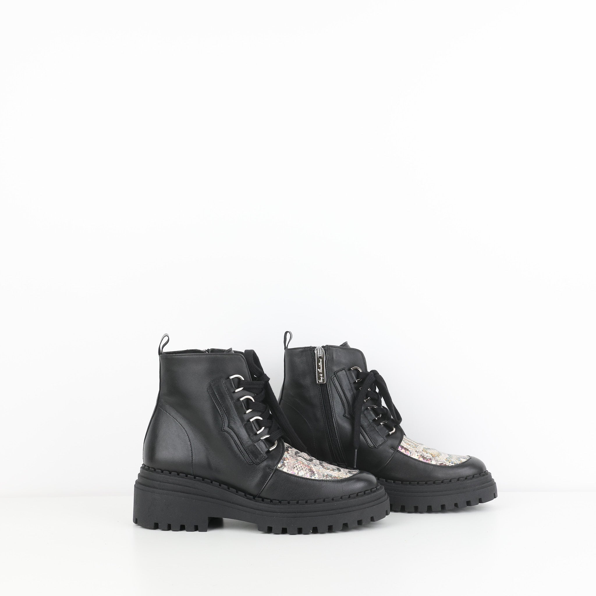 Shoes, Shoe Size 39