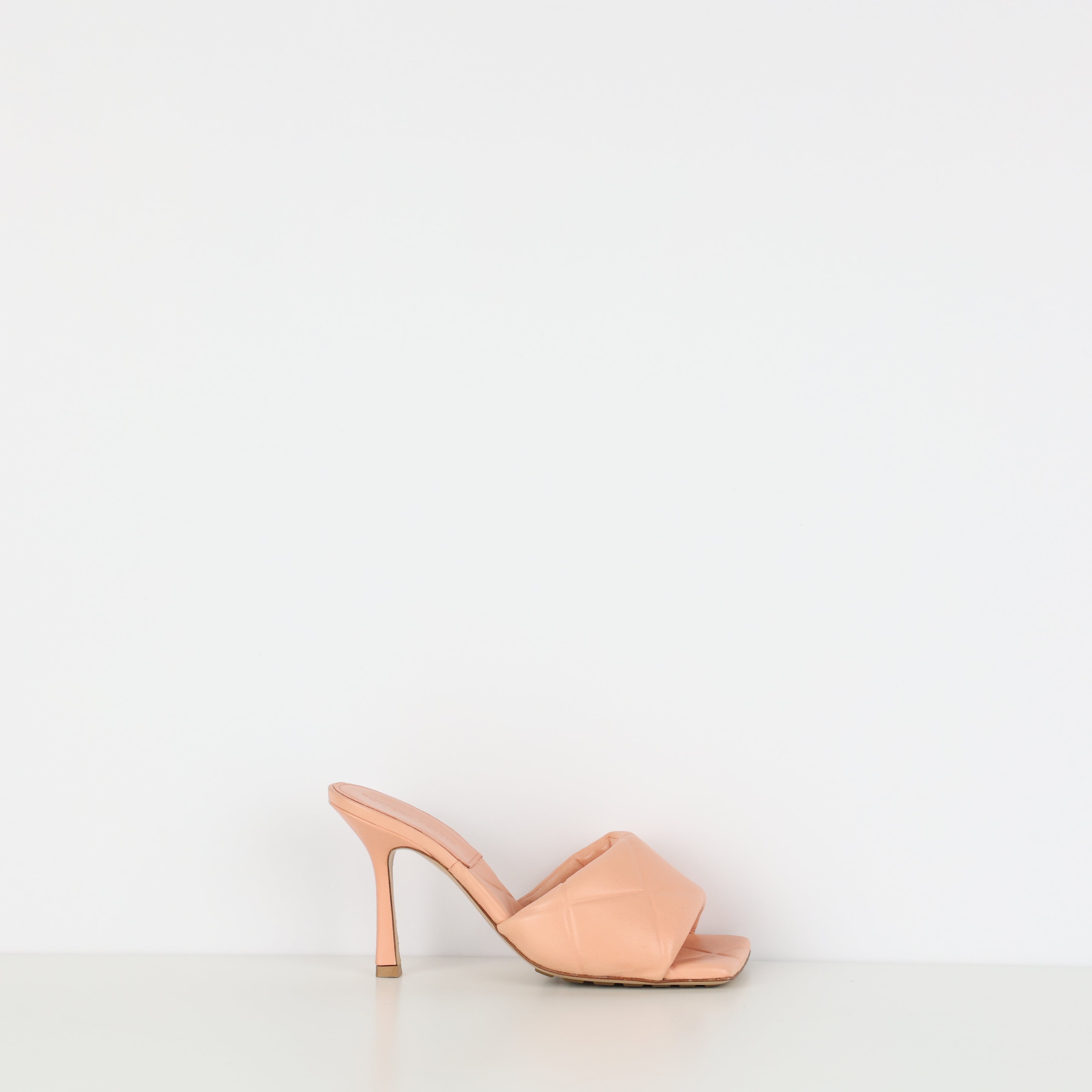Heels , Shoe Size 37