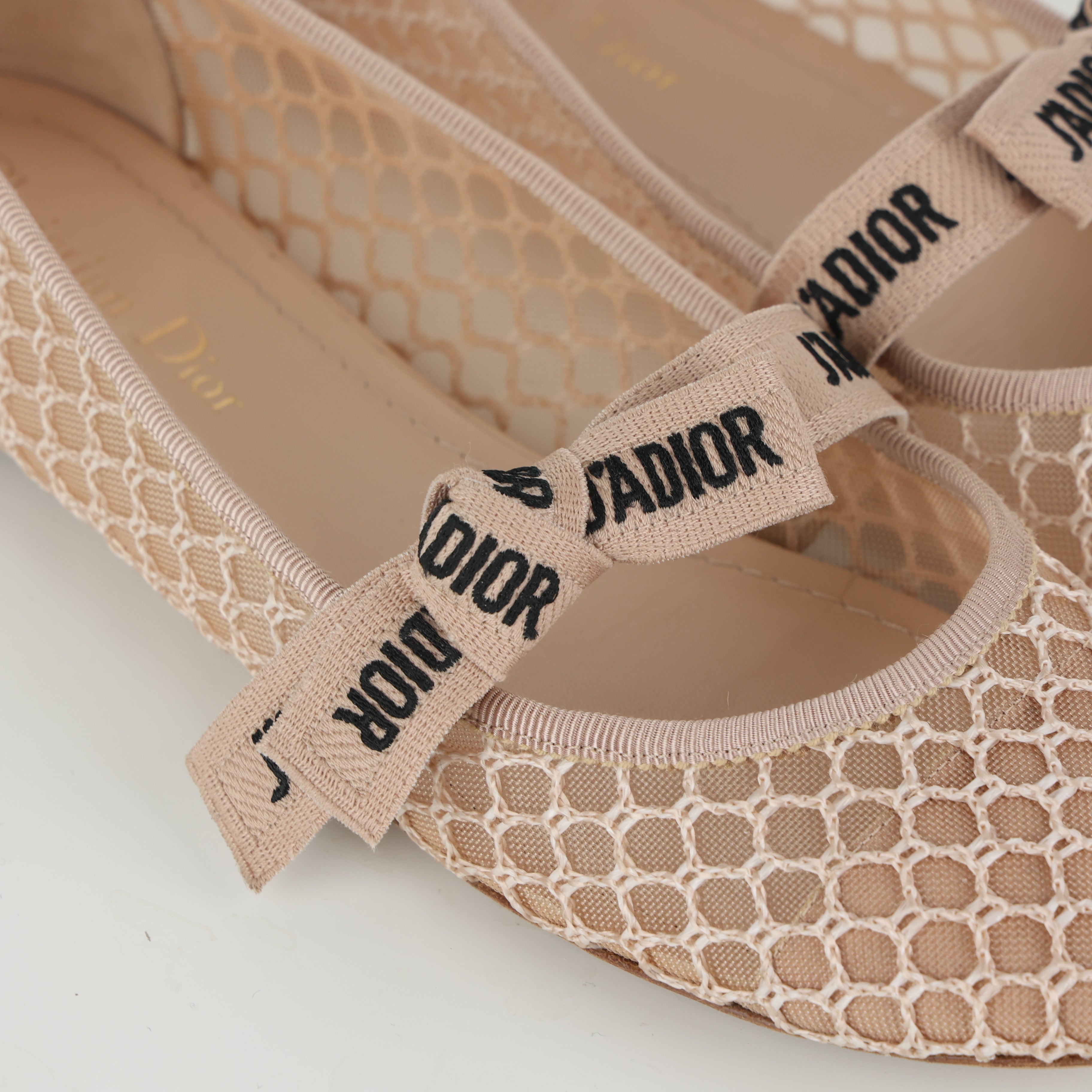 Flats , Shoe Size 37