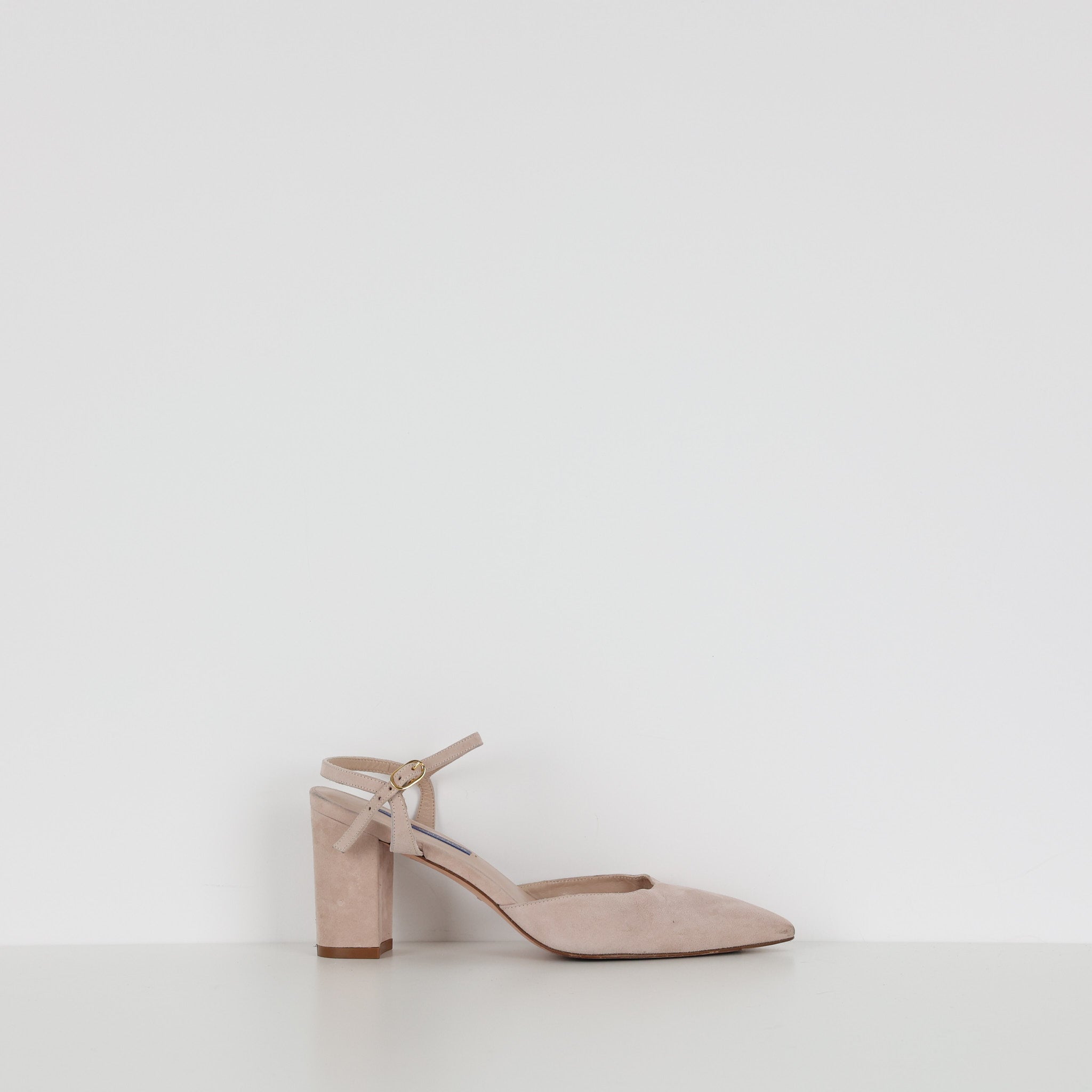 Stuart Weitzman Shoe Size 38.5 The Cirkel