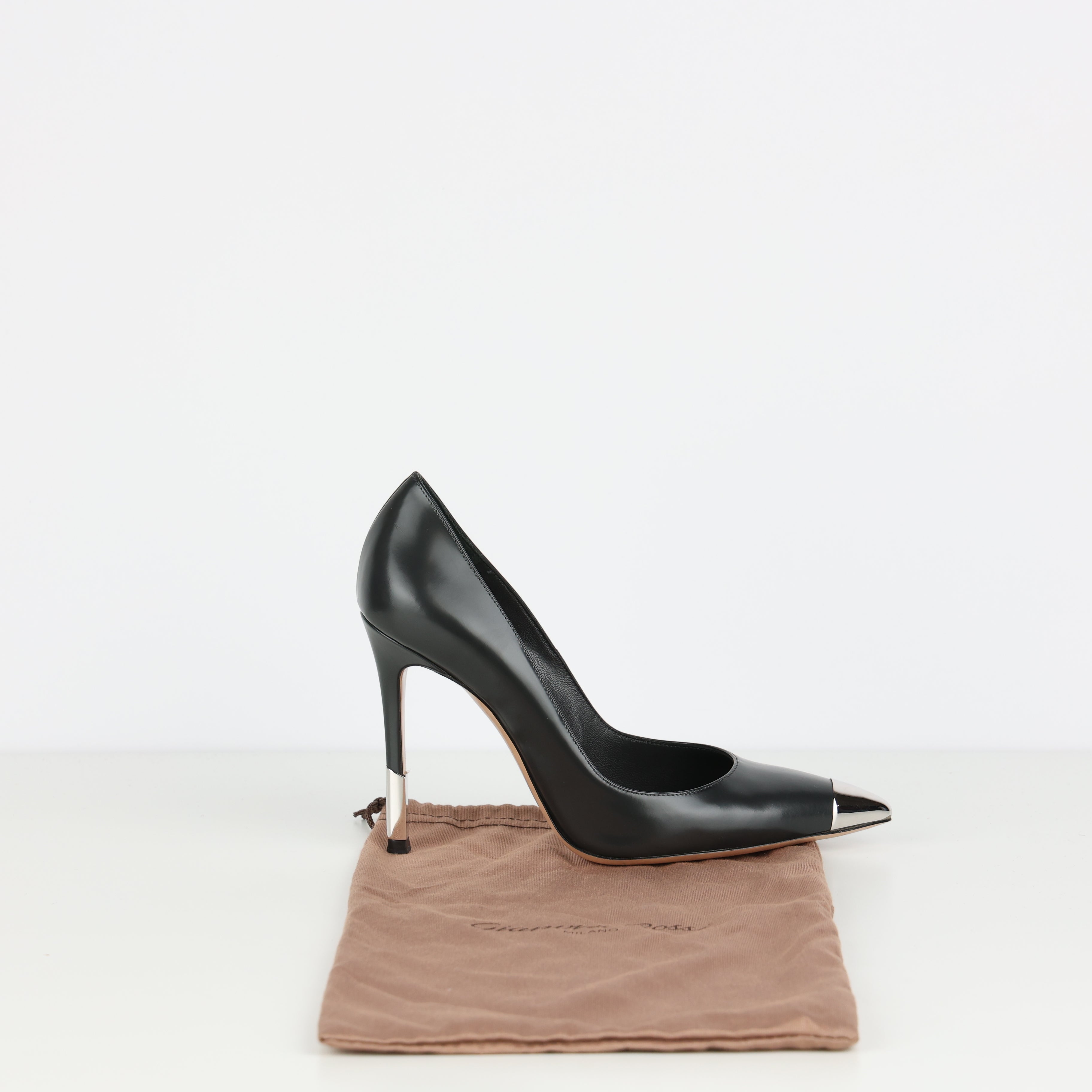 Heels , Shoe Size 37