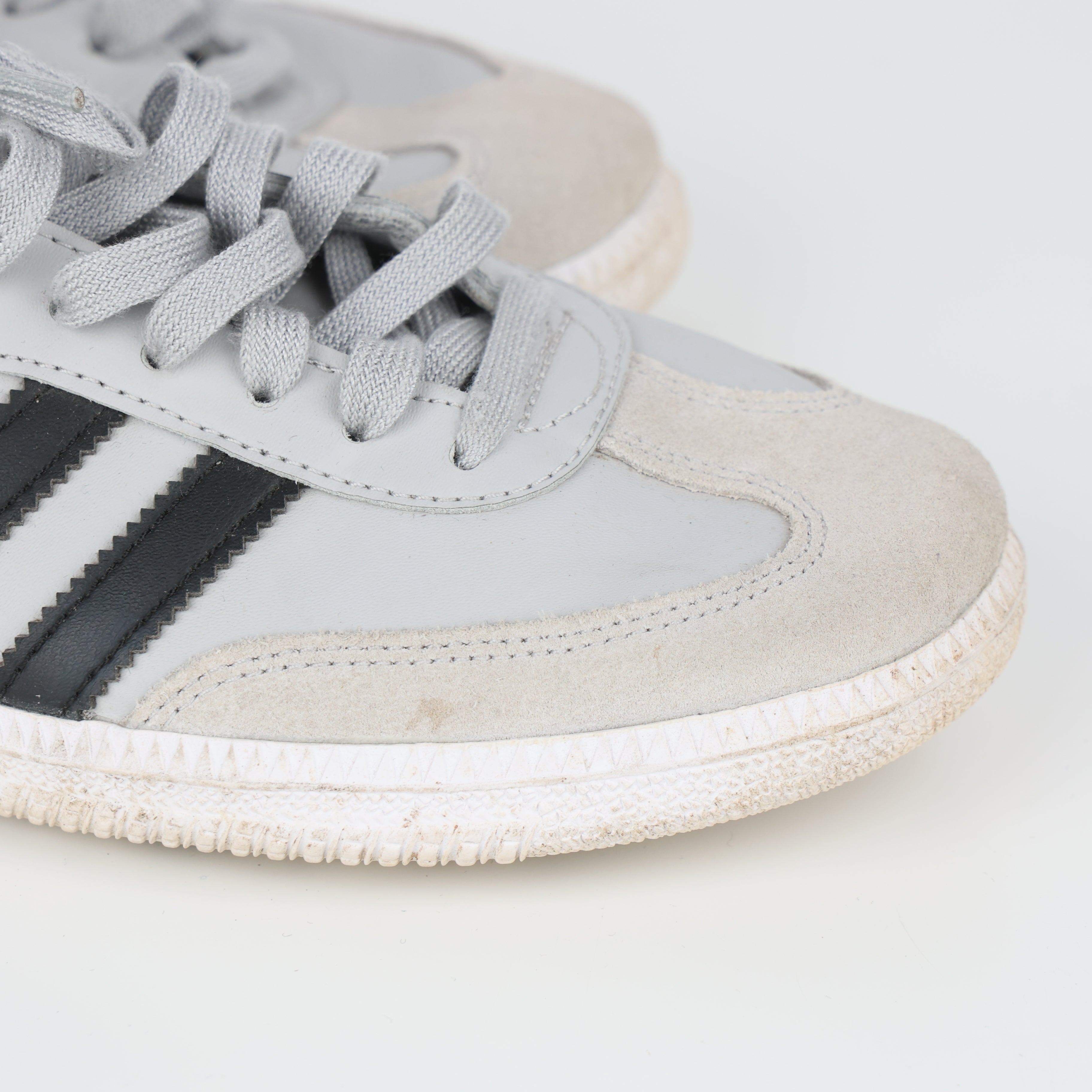 Trainers , Shoe Size 38
