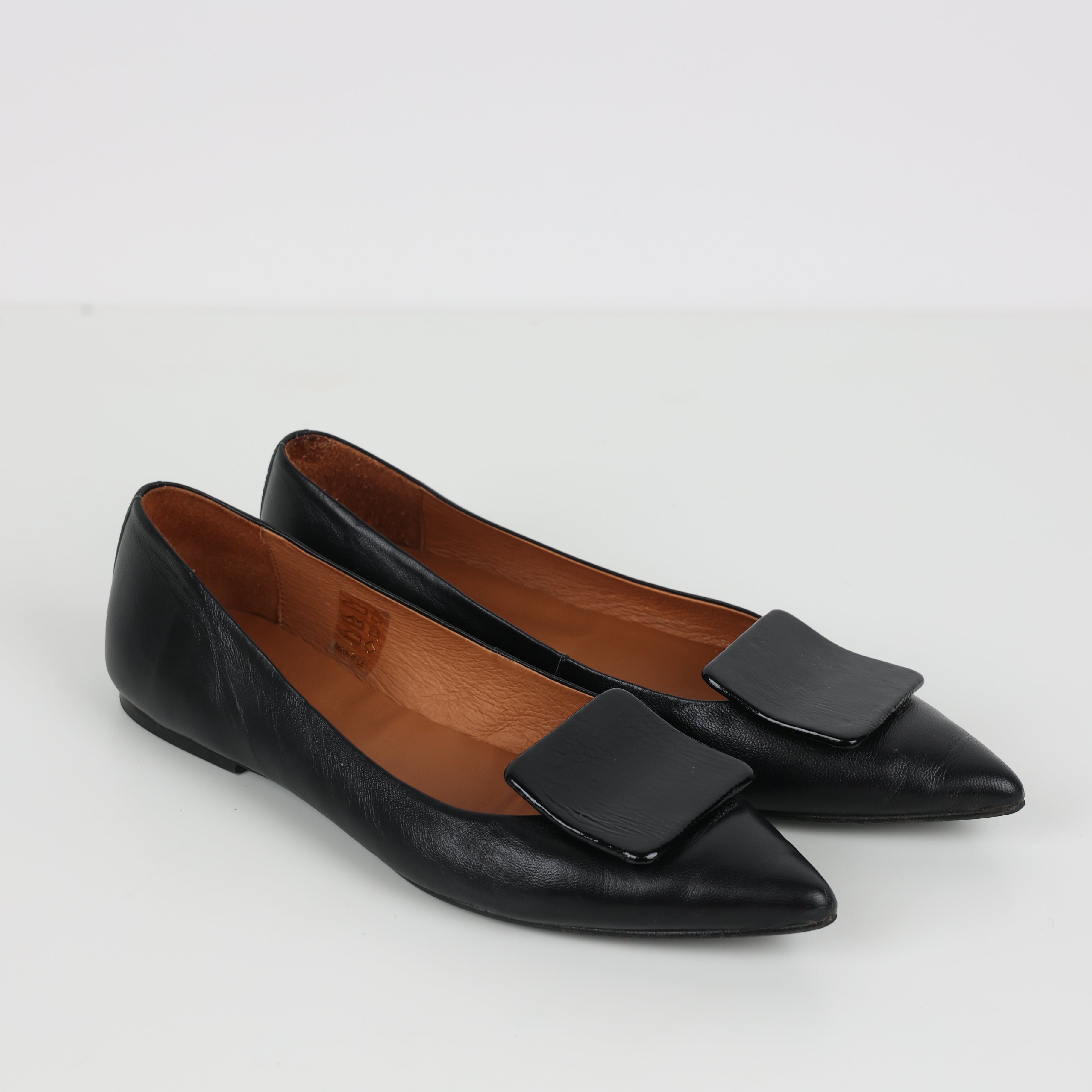 Flats, Shoe Size 38