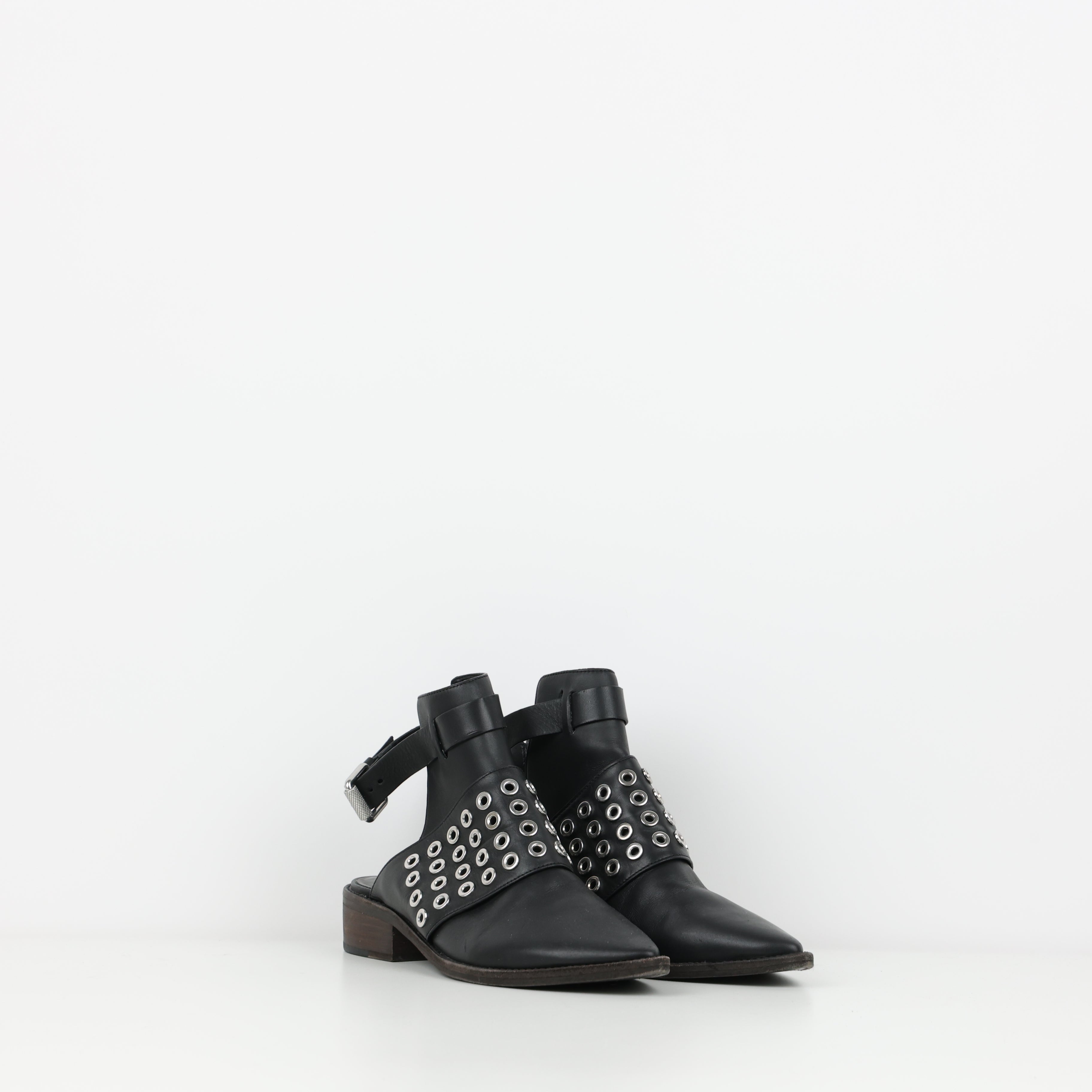 Boots , Shoe Size 39