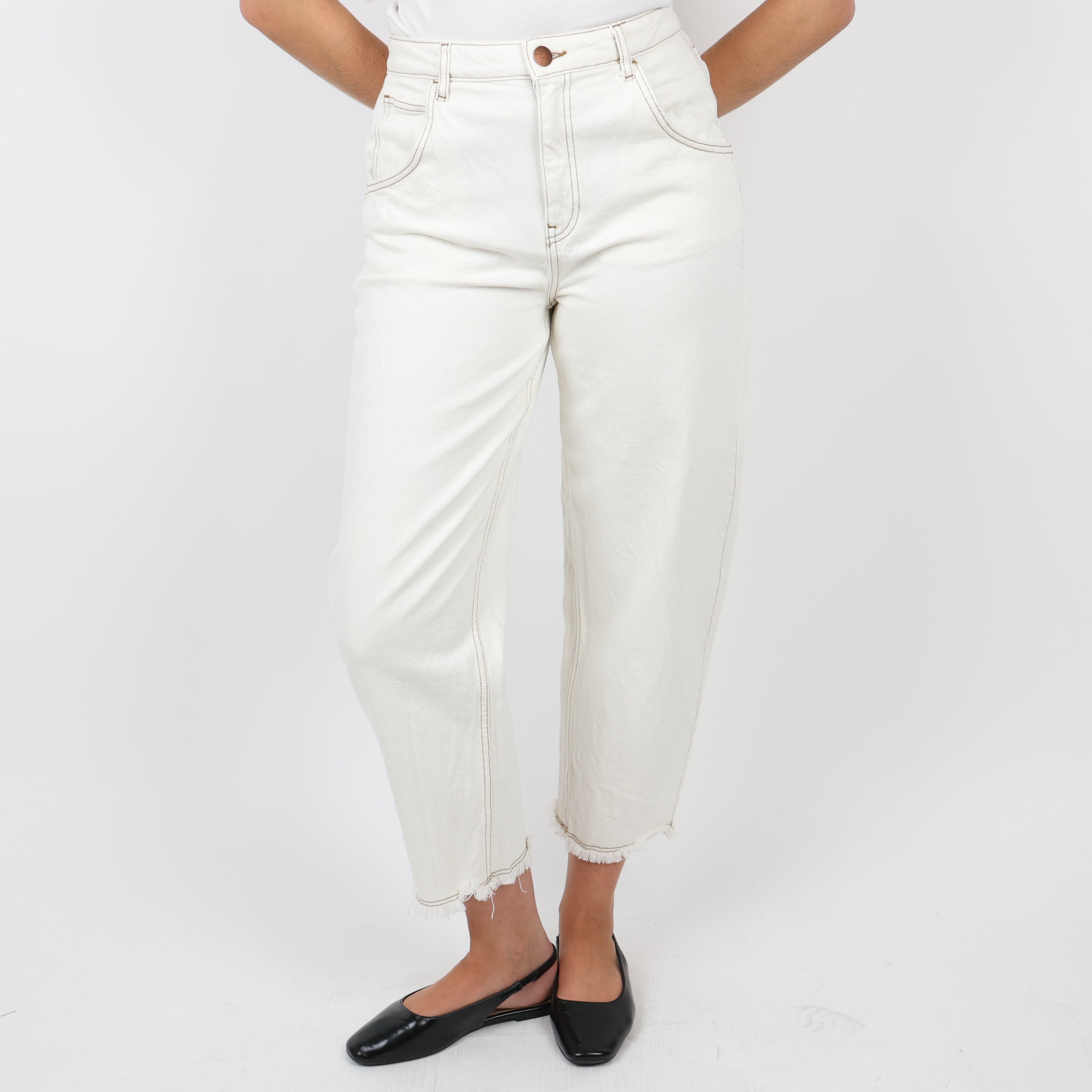 Jeans, Waist 28