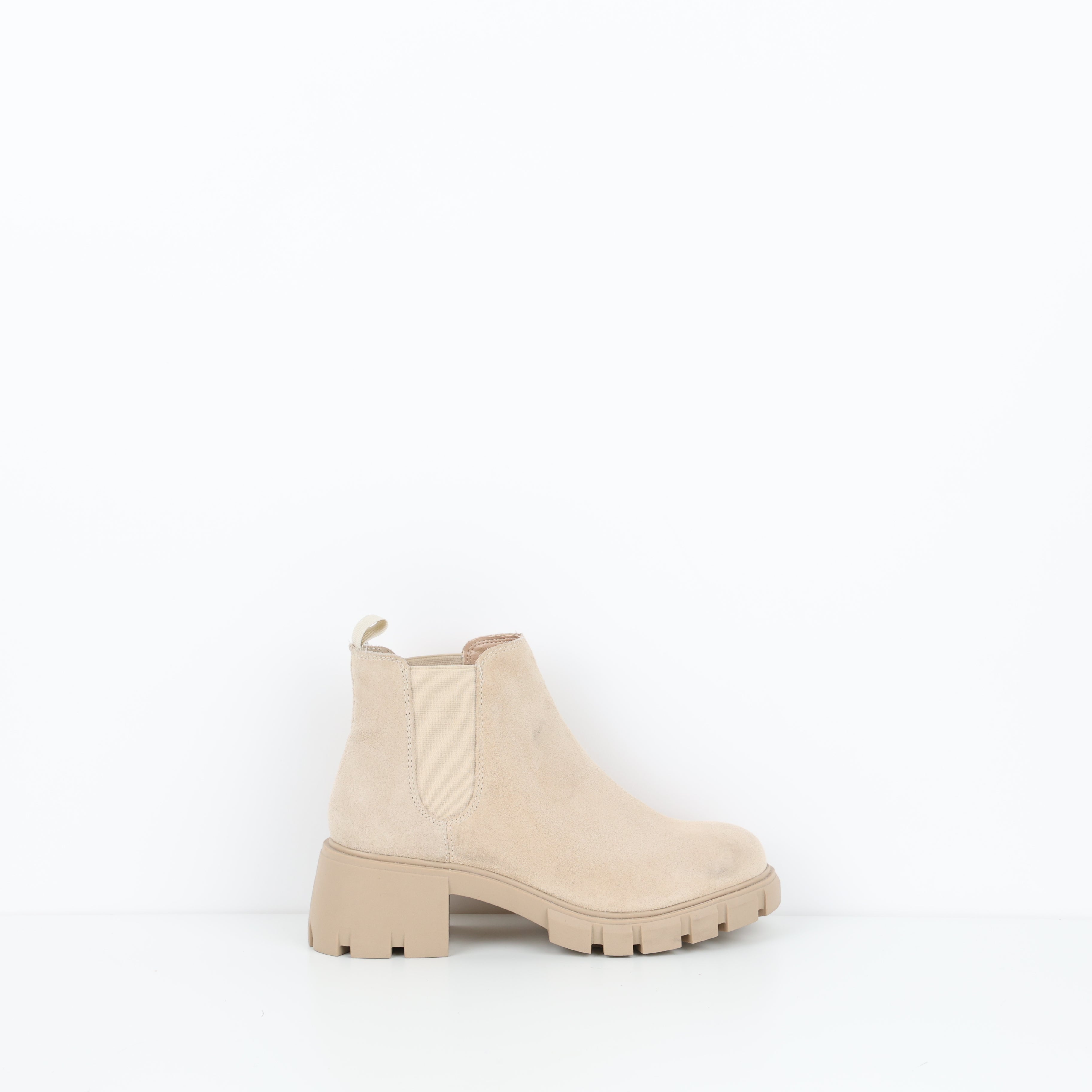 Boots , Shoe Size 42