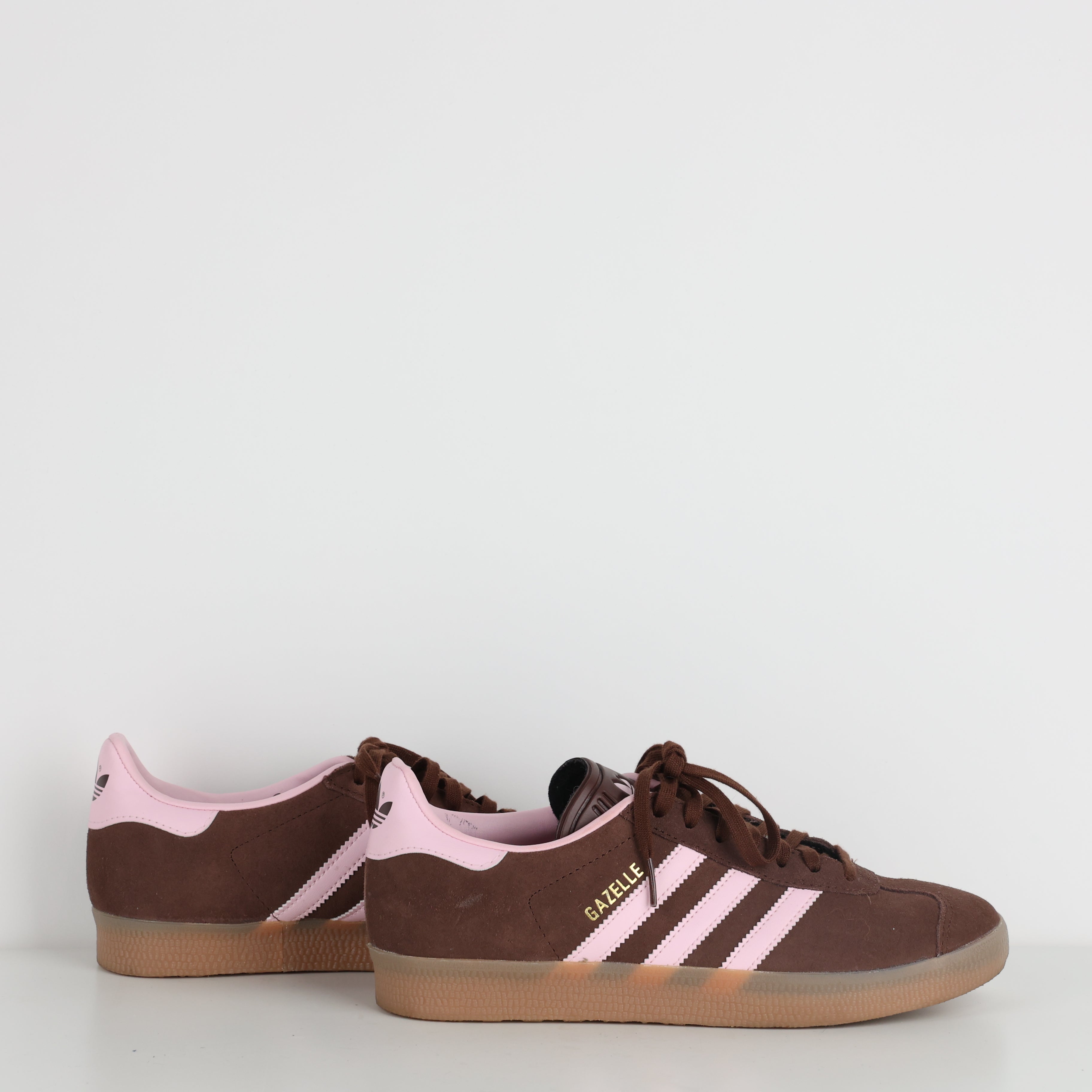 Trainers , Shoe Size 39