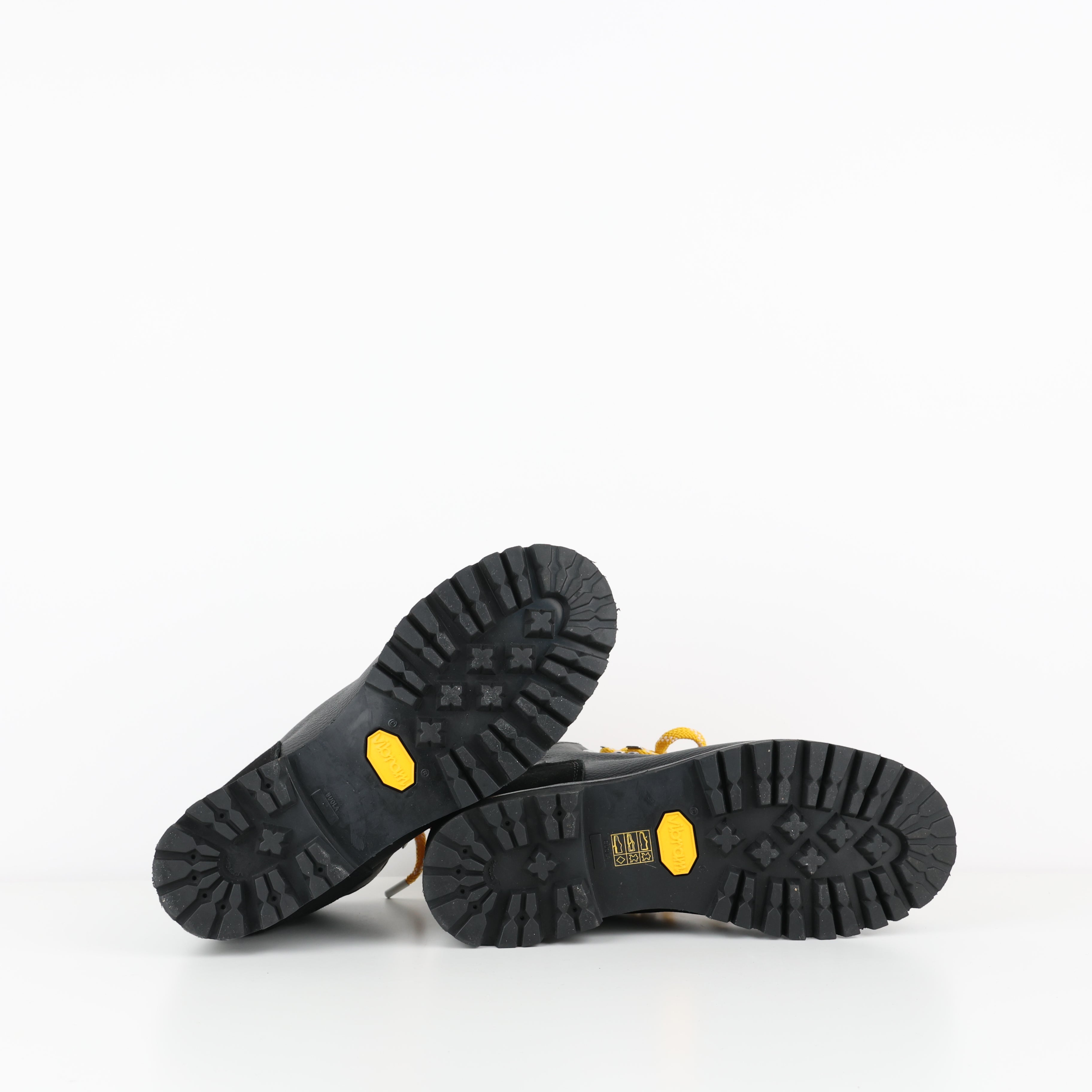 Boots , Shoe Size 42