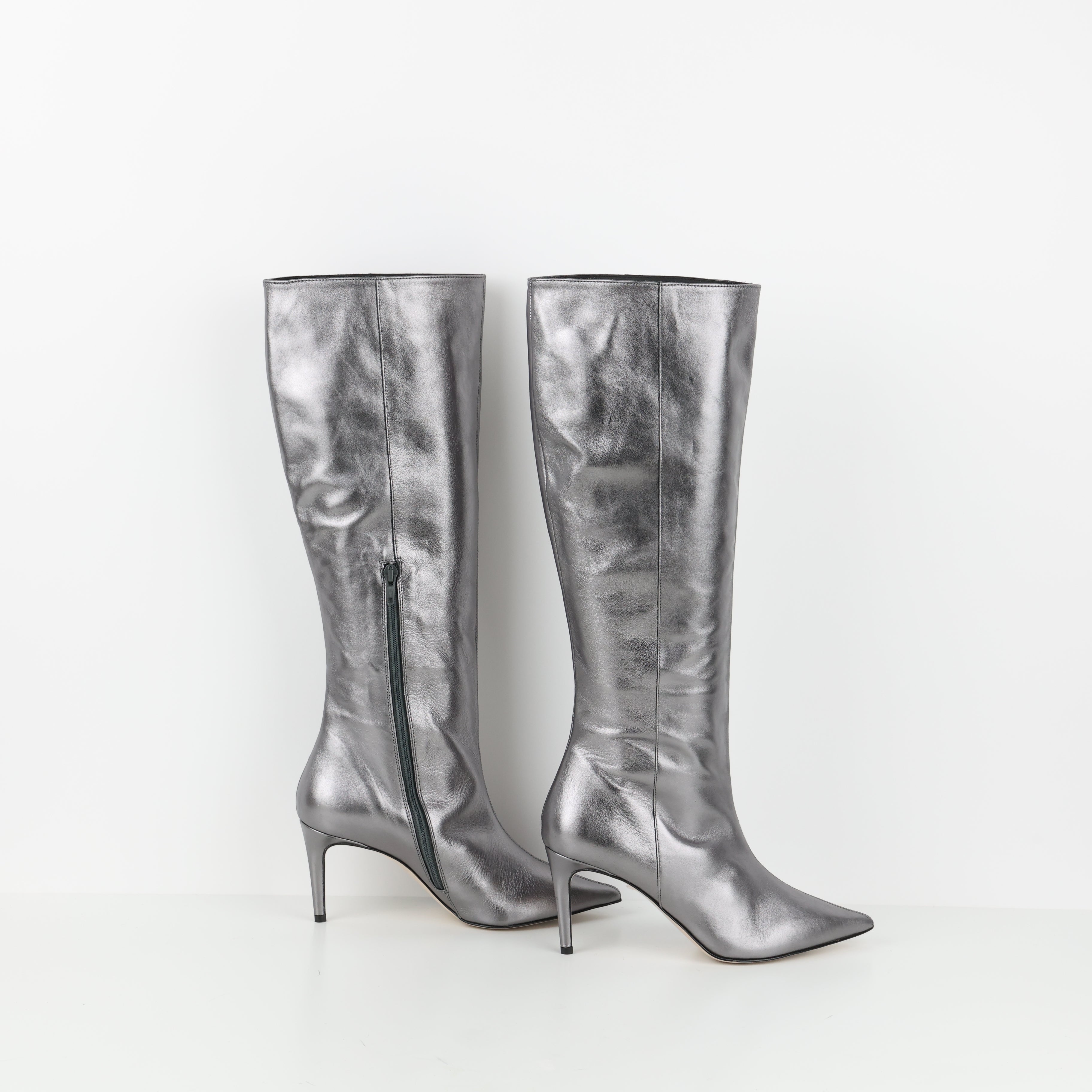 Heels , Shoe Size 37