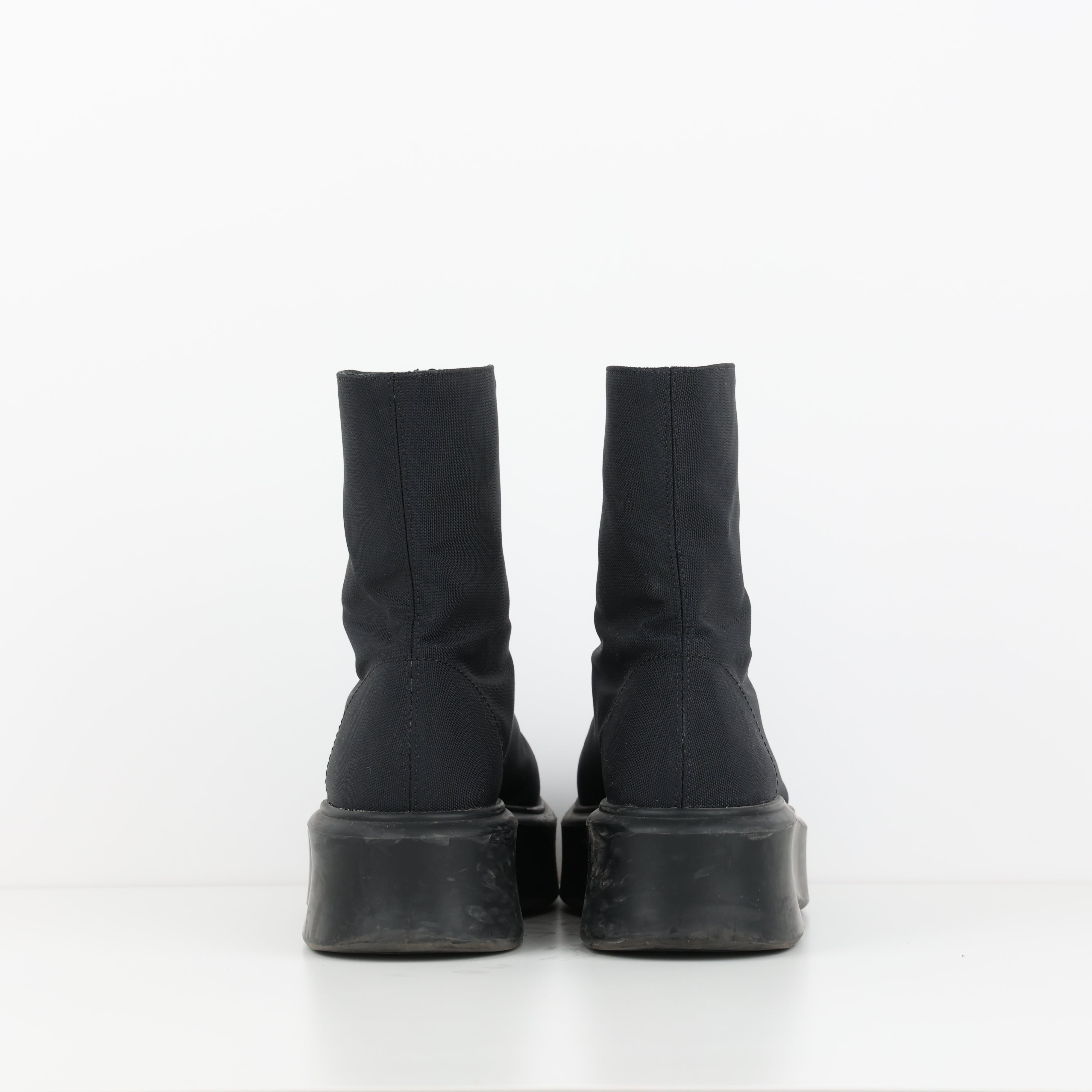 Boots , Shoe Size 39