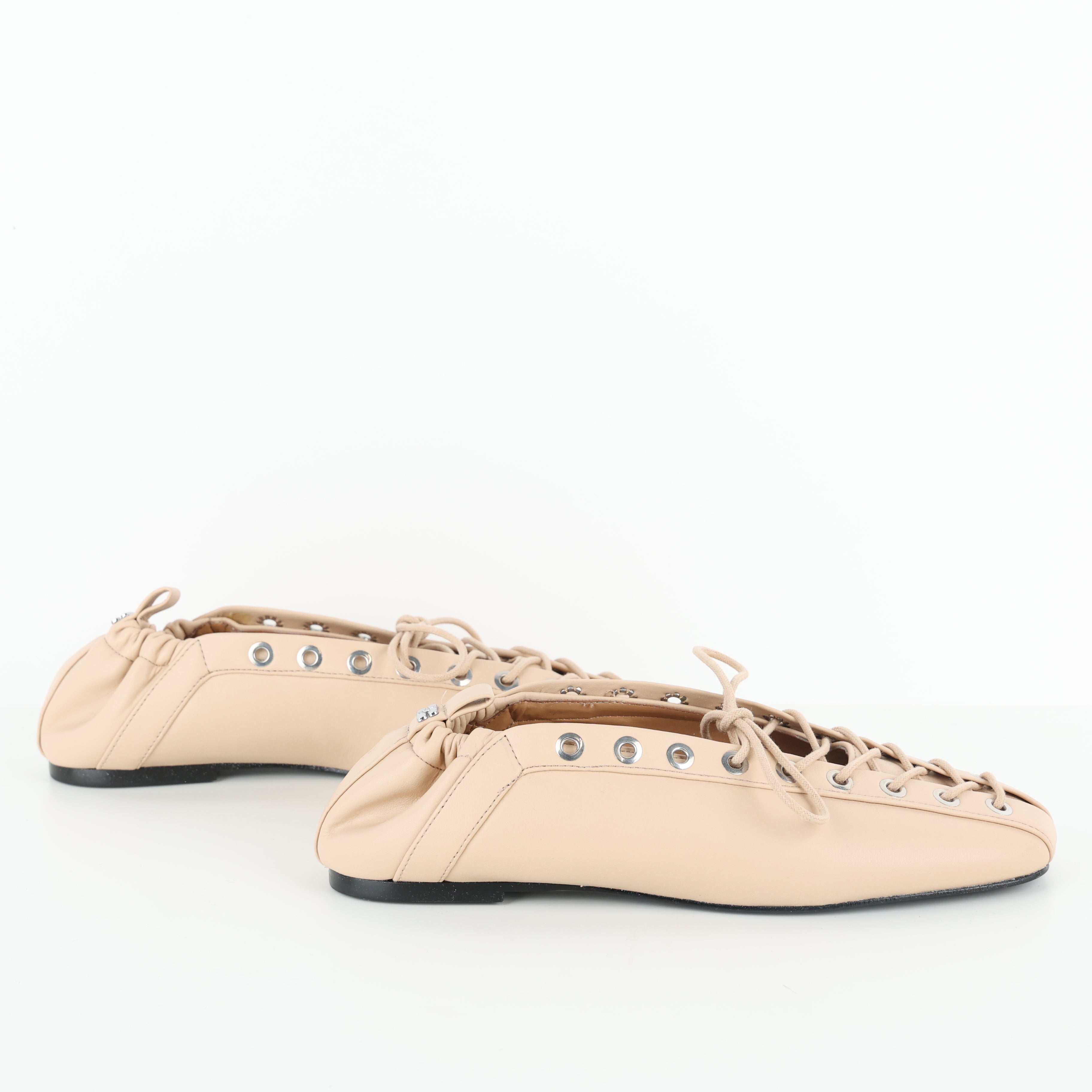 Flats , Shoe Size 38