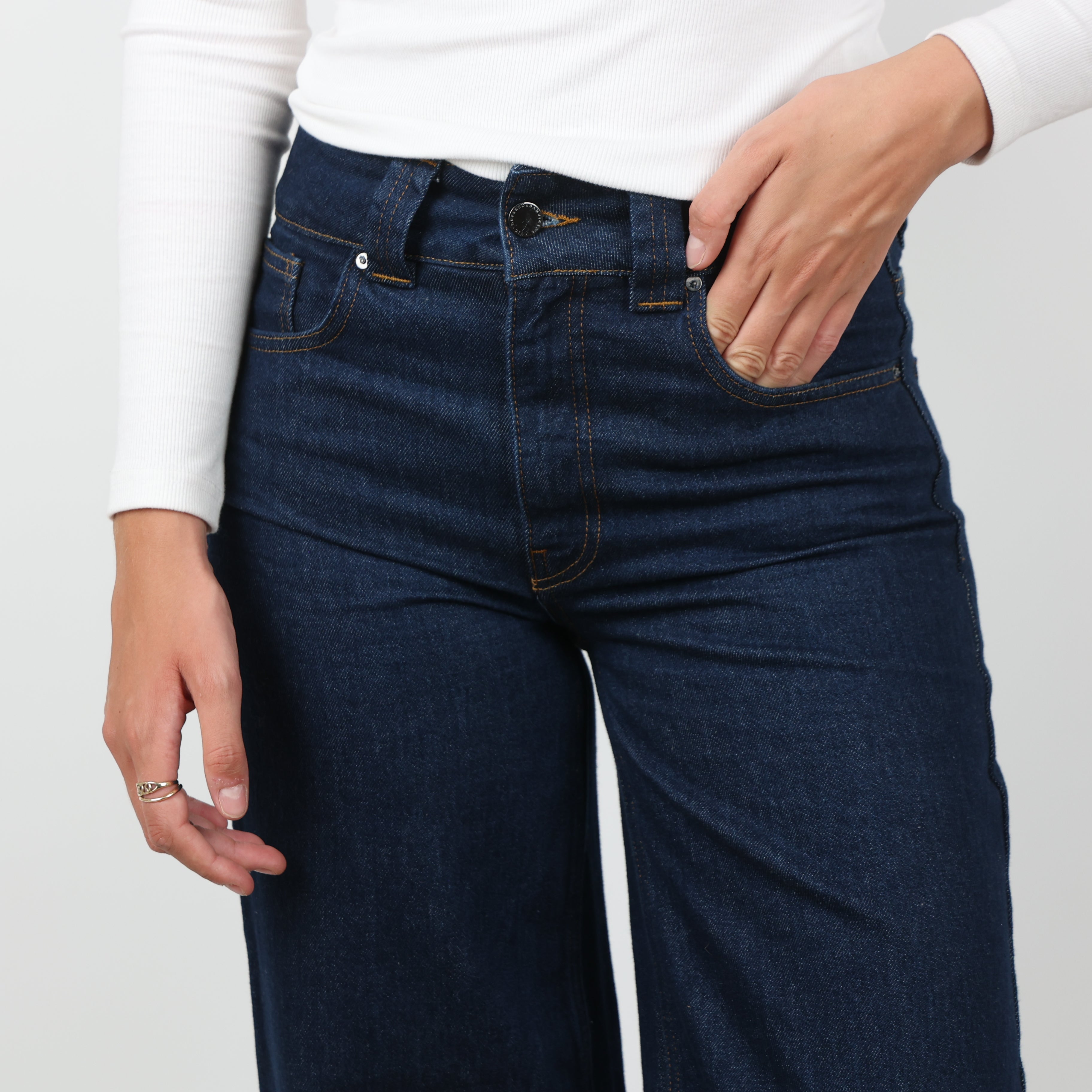 Jeans, Waist 27