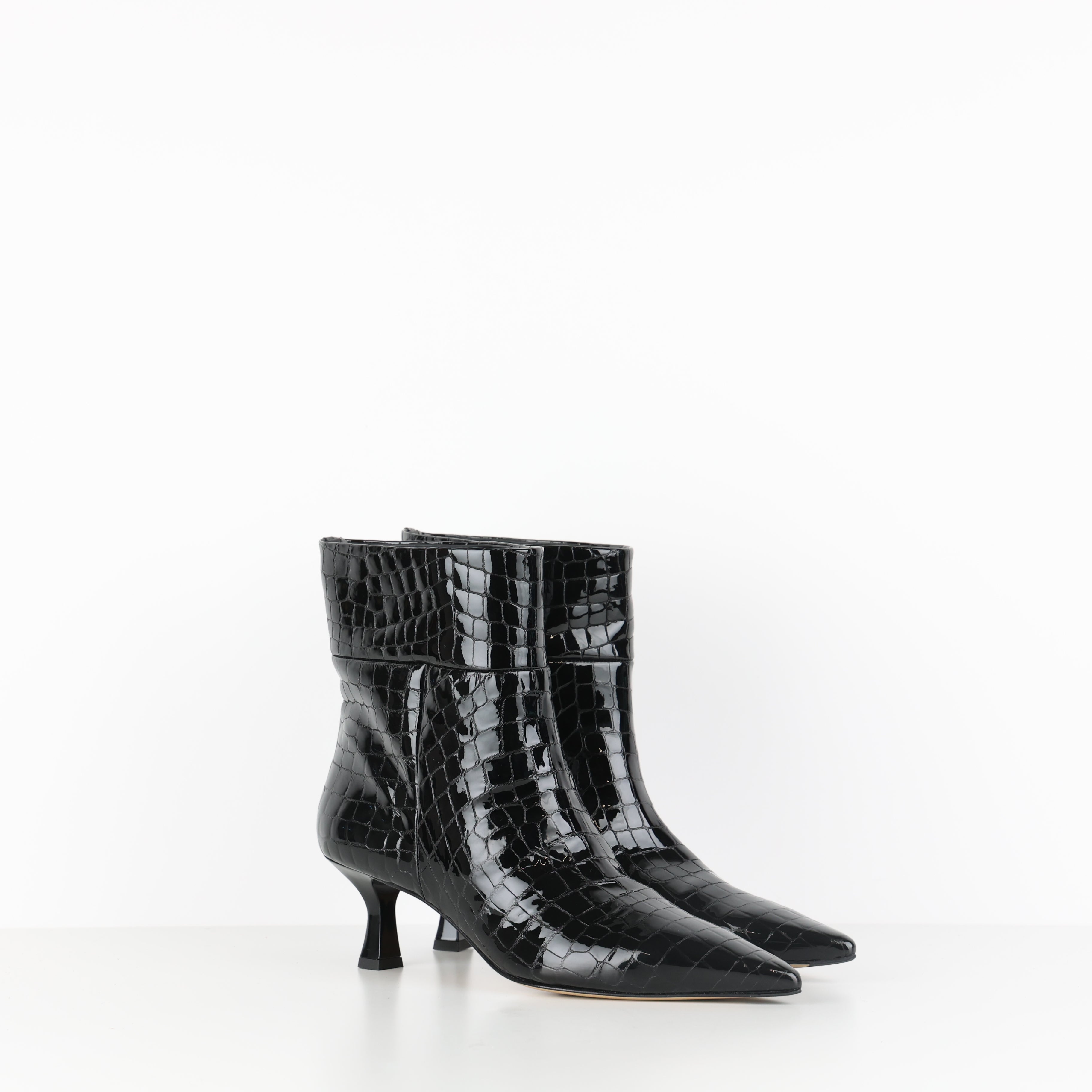 Boots , Shoe Size 42