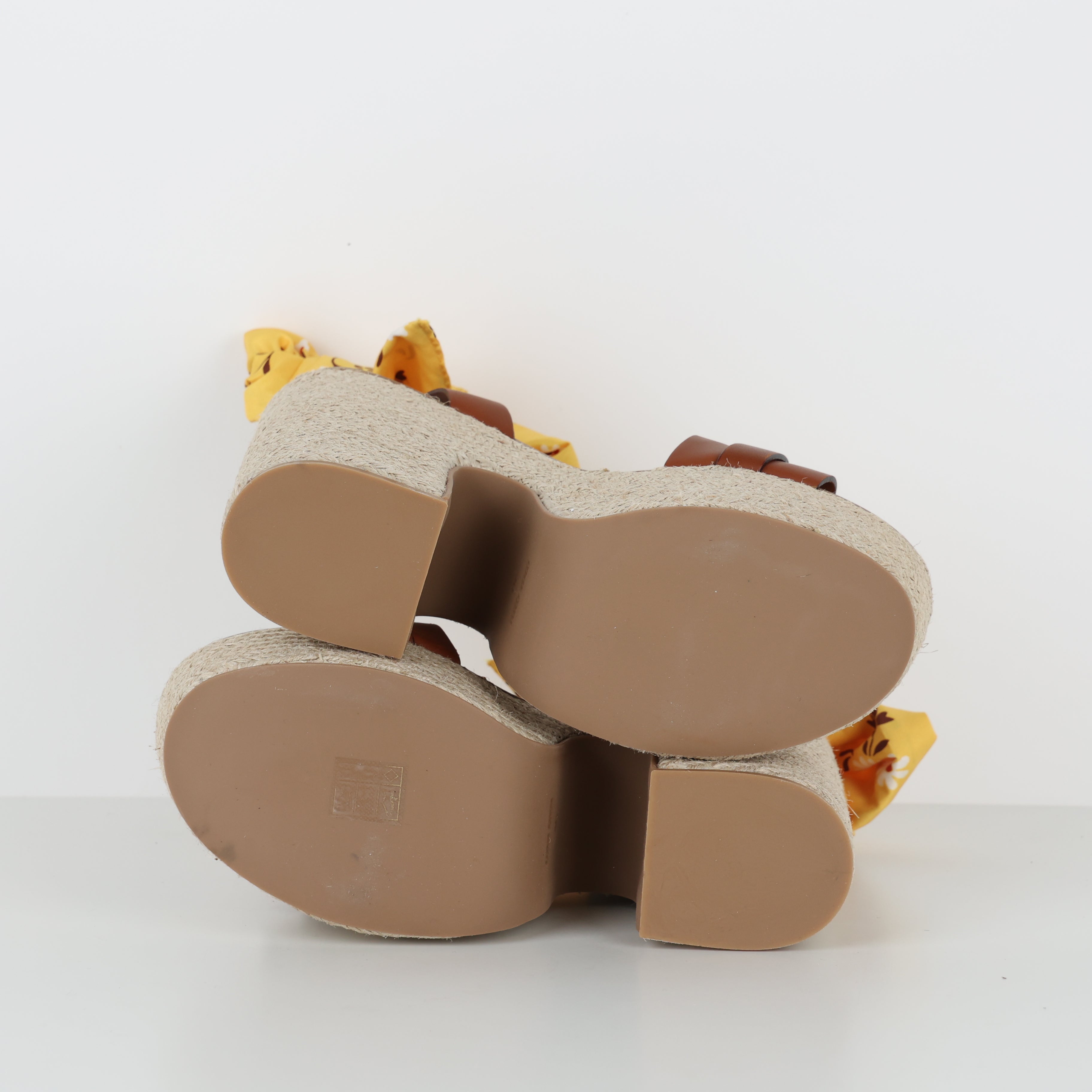 Heels , Shoe Size 40