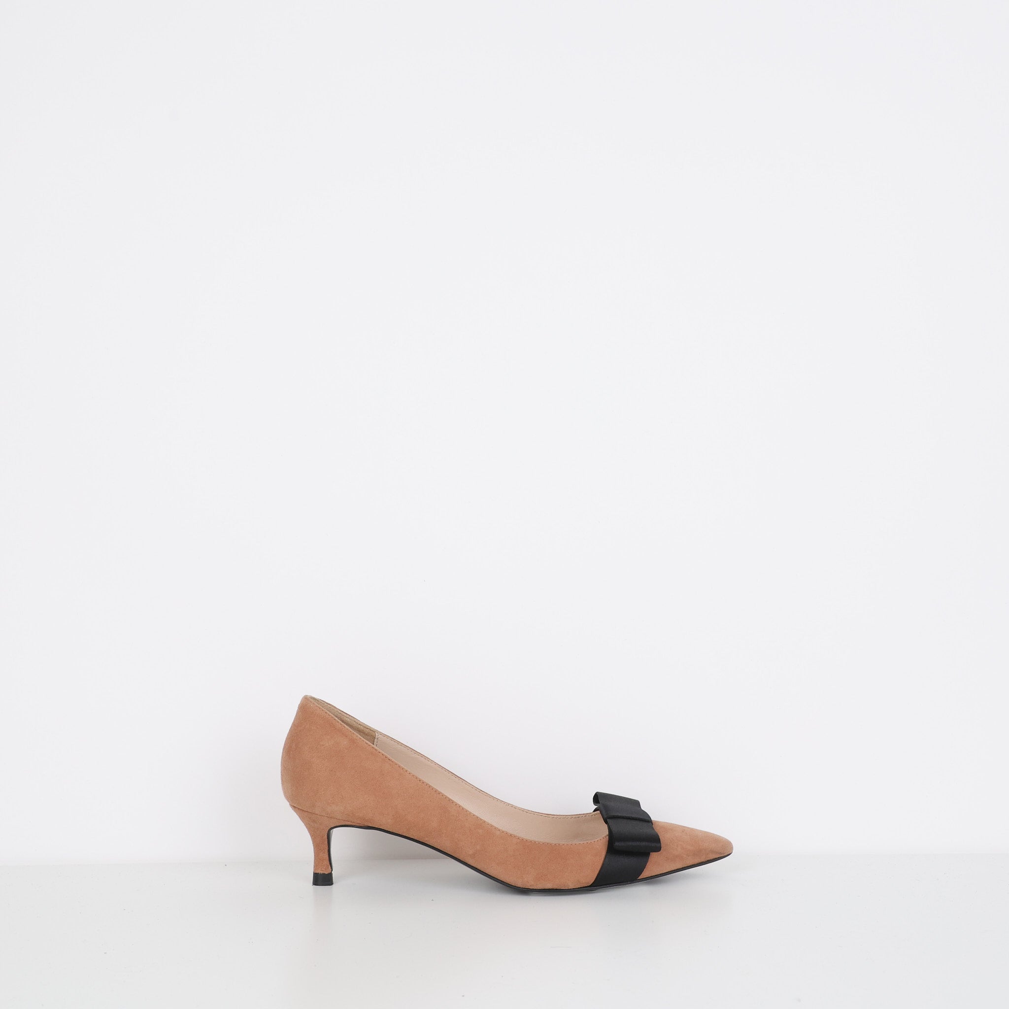 Uterque Shoes, Shoe Size 36 — The Cirkel