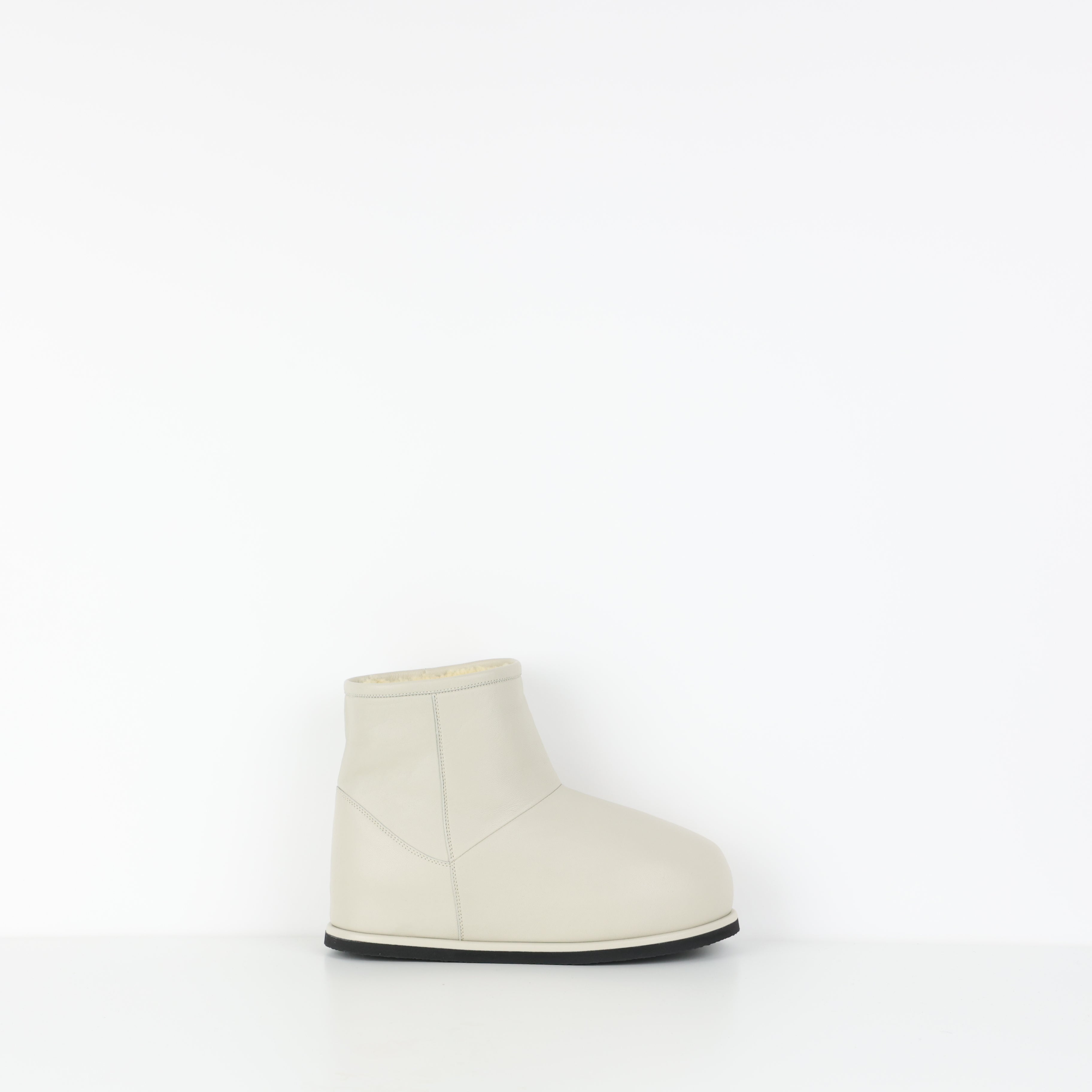 Boots , Shoe Size 38.5