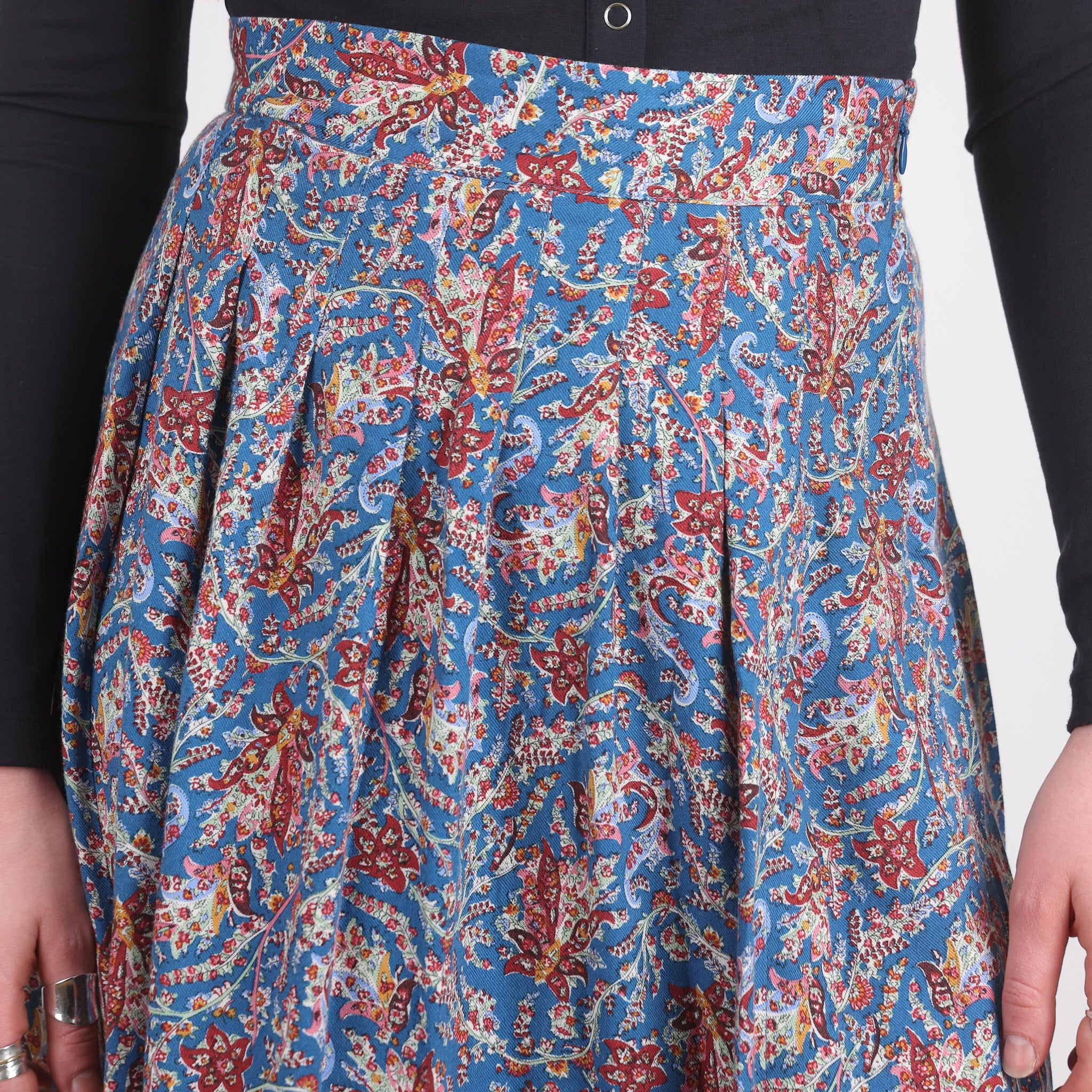 Skirt, UK Size 8